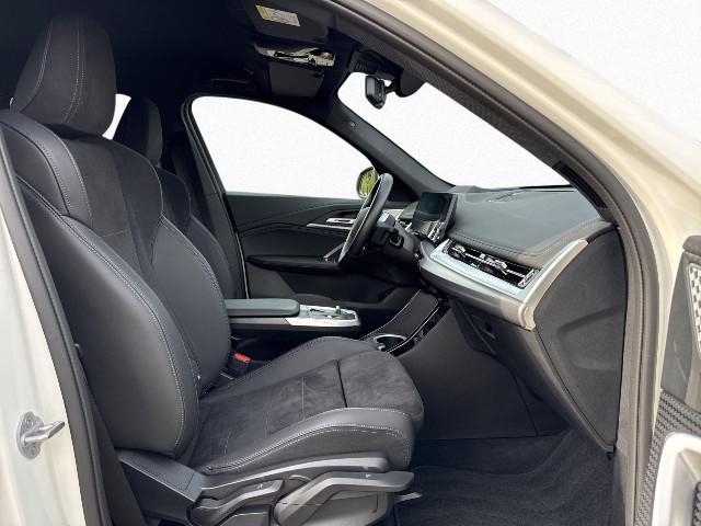 BMW iX1 – Bild 8