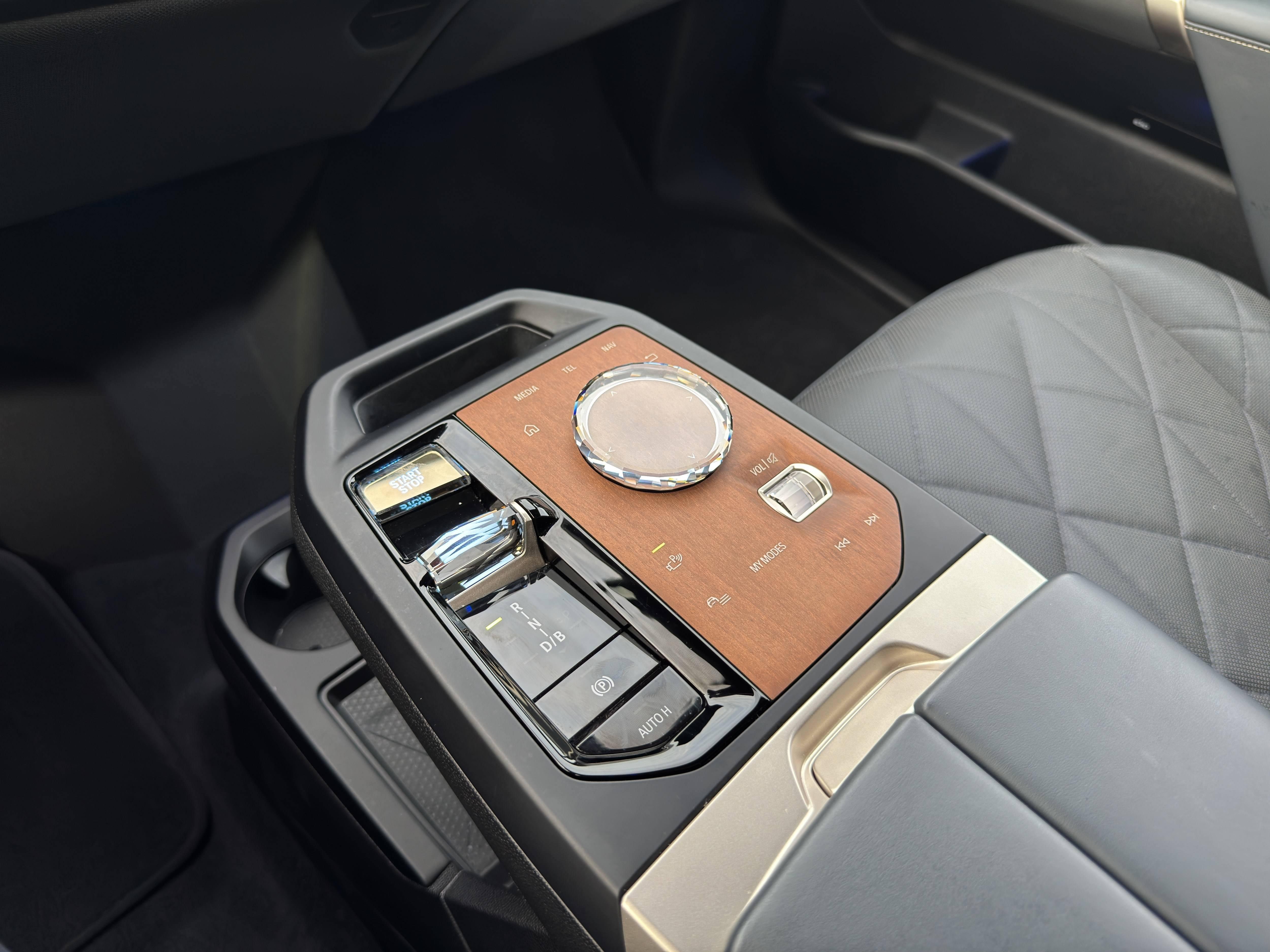 BMW iX – Bild 13