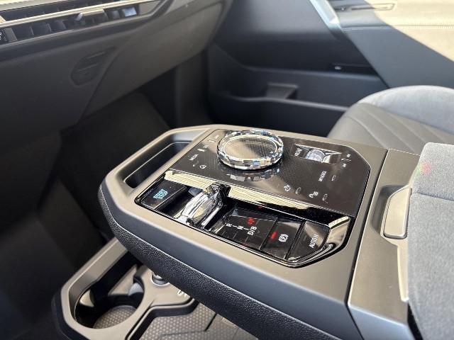 BMW iX – Bild 12