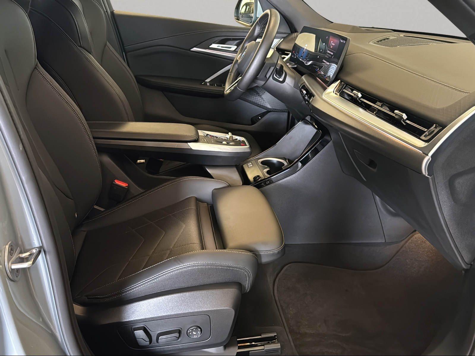 BMW iX2 – Bild 22