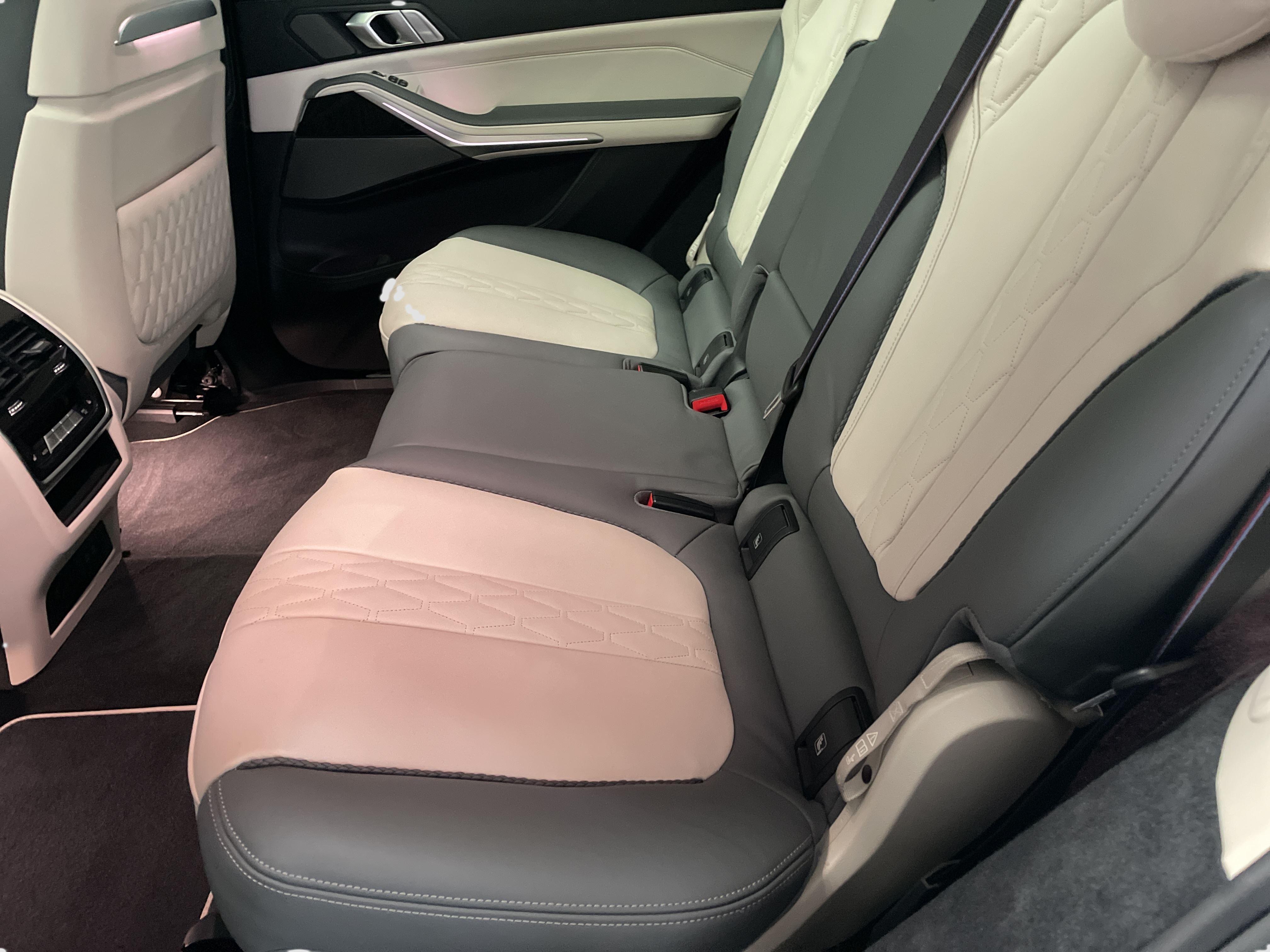 BMW X7 – Bild 14