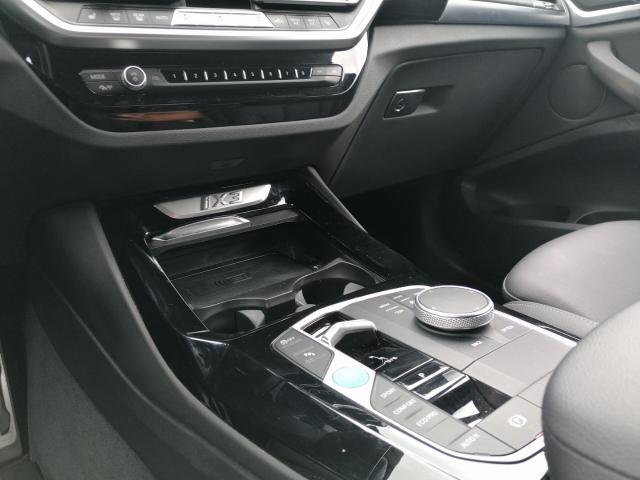 BMW iX3 – Bild 5