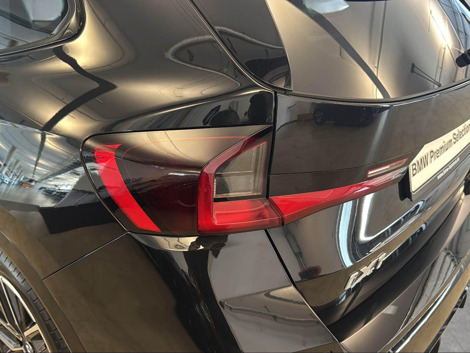 BMW iX1 – Bild 17