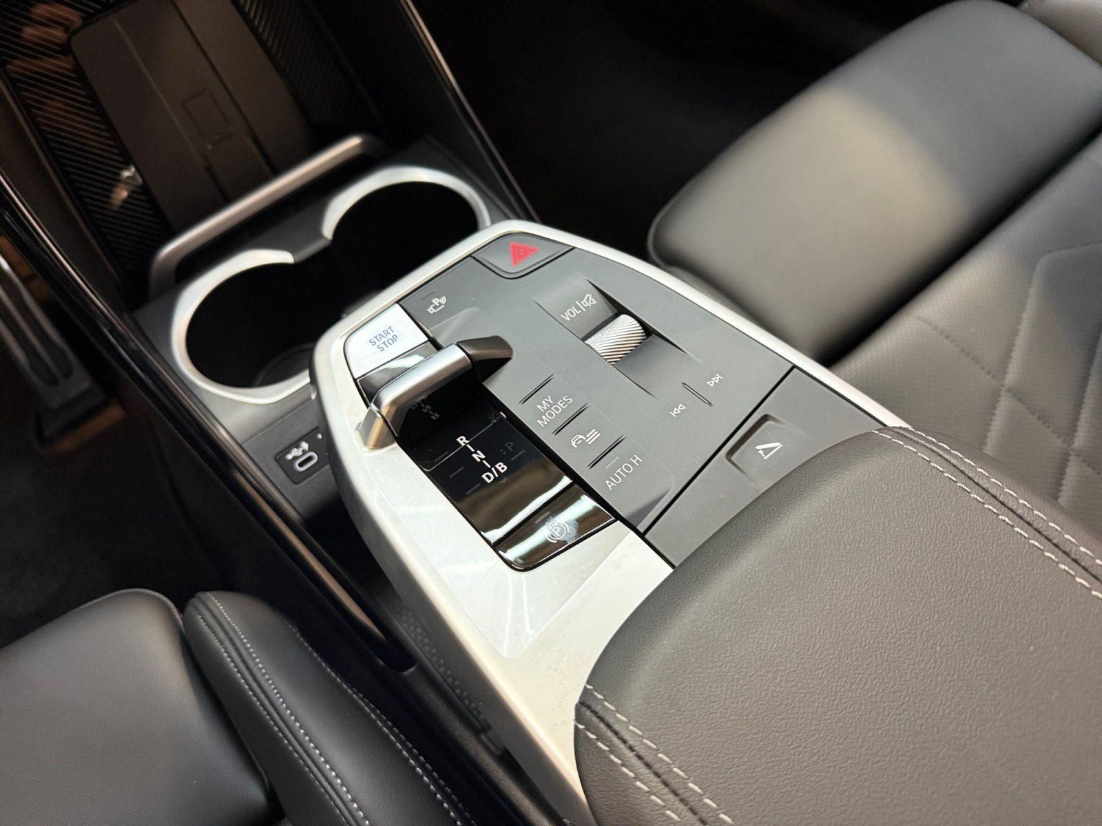 BMW iX2 – Bild 19