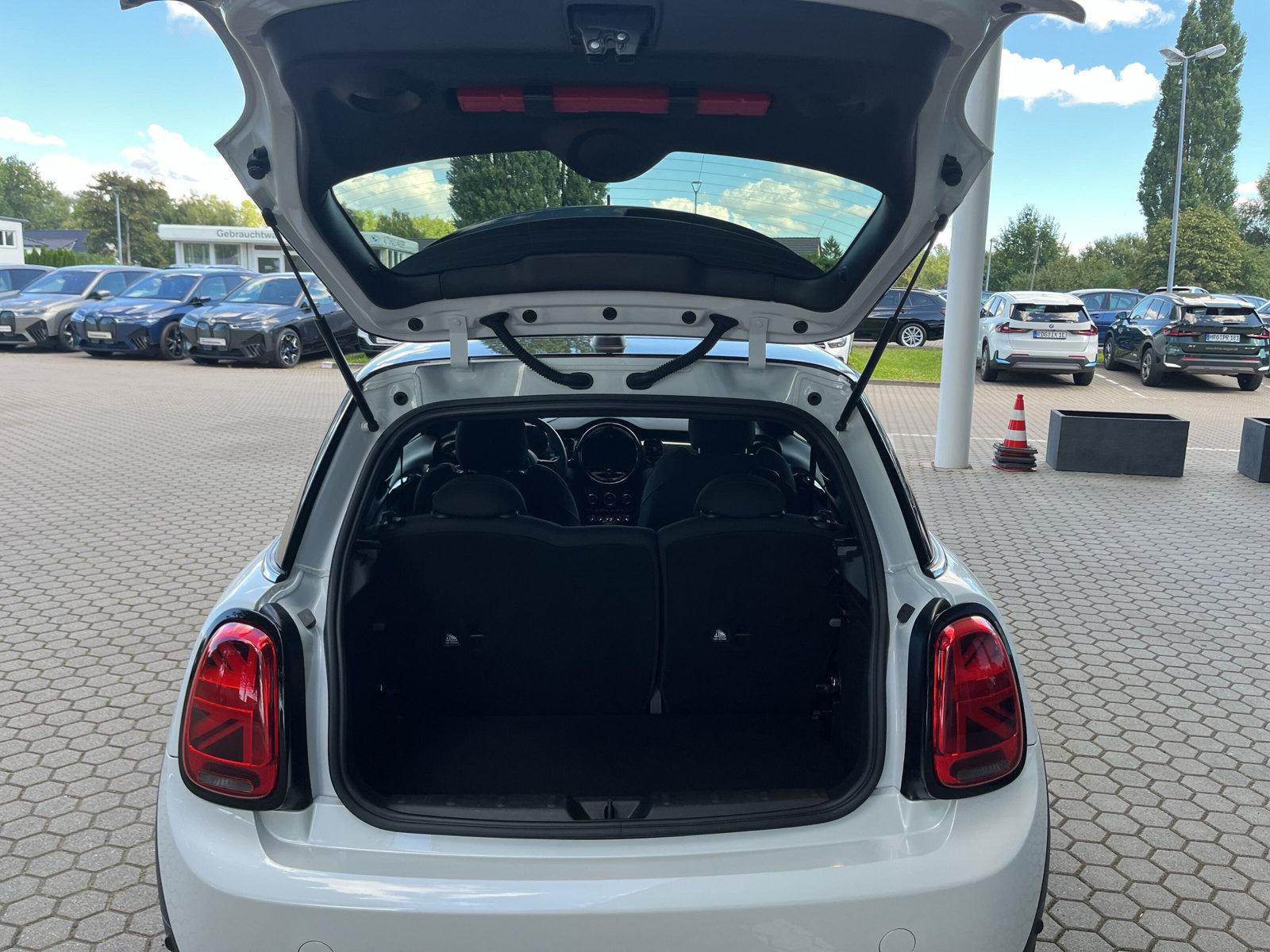 MINI Cooper 2023