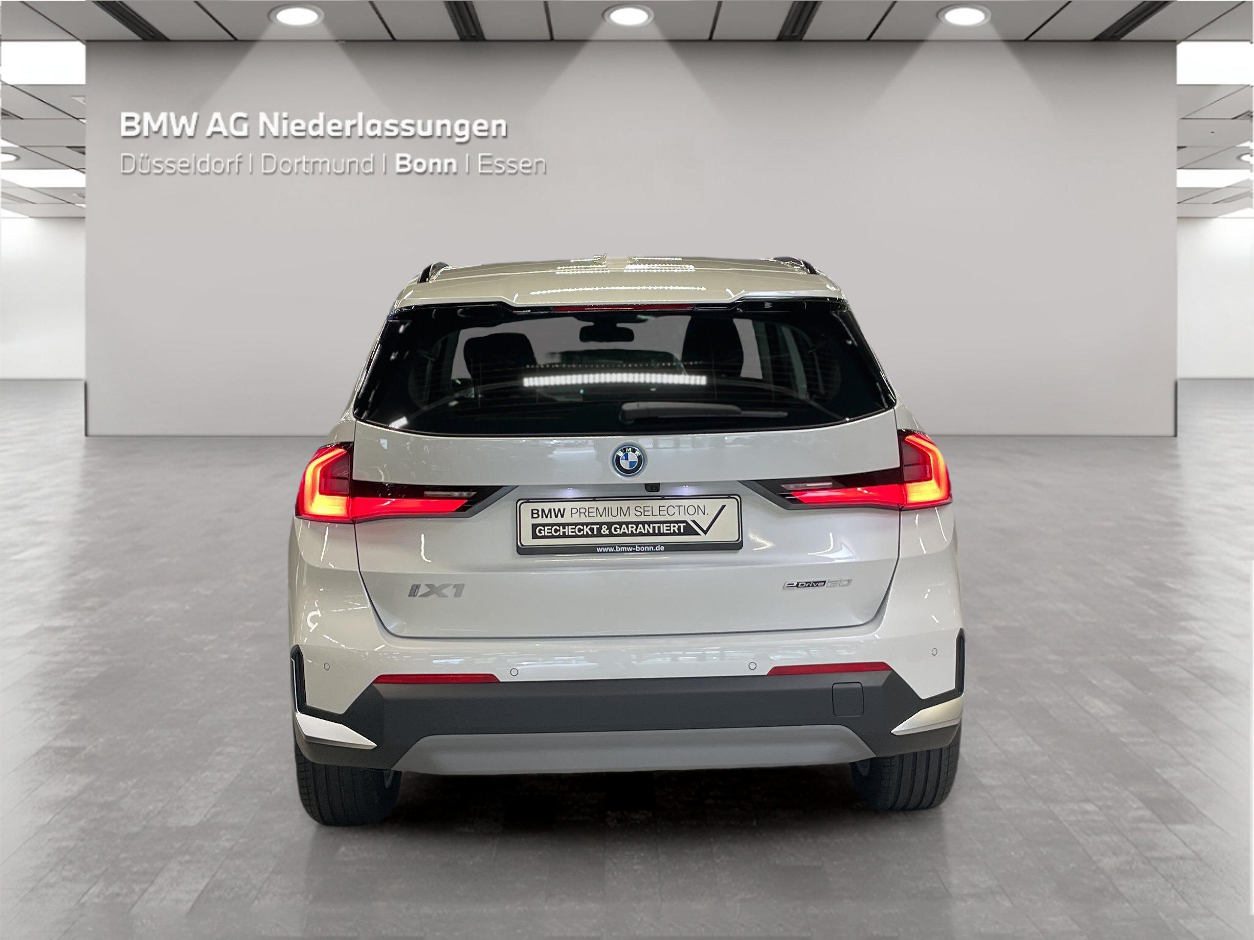 BMW iX1 – Bild 15