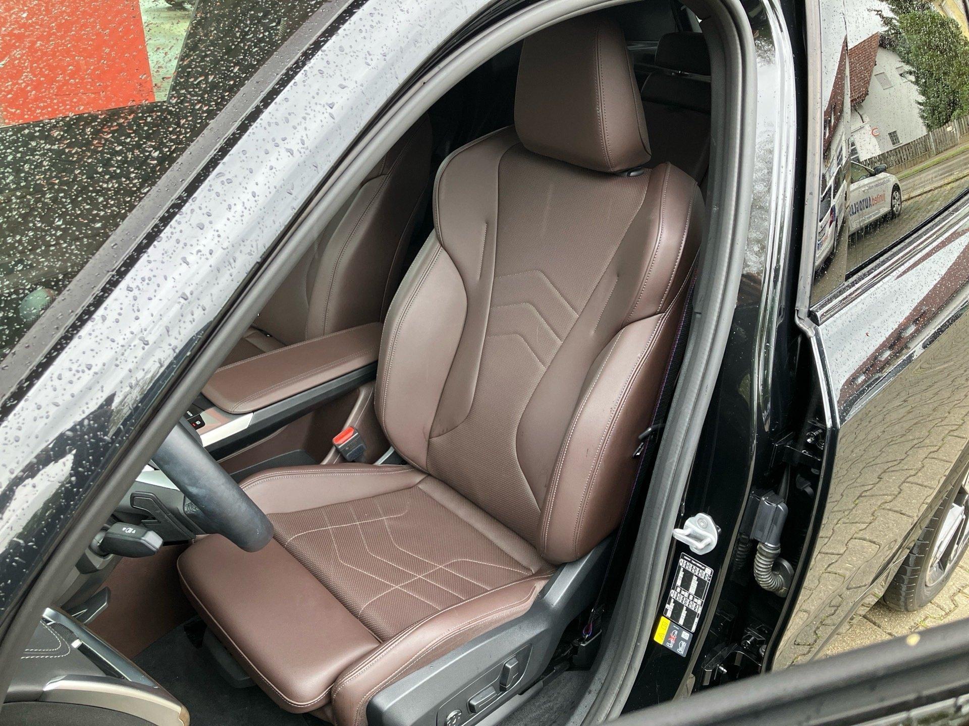 BMW iX1 – Bild 13