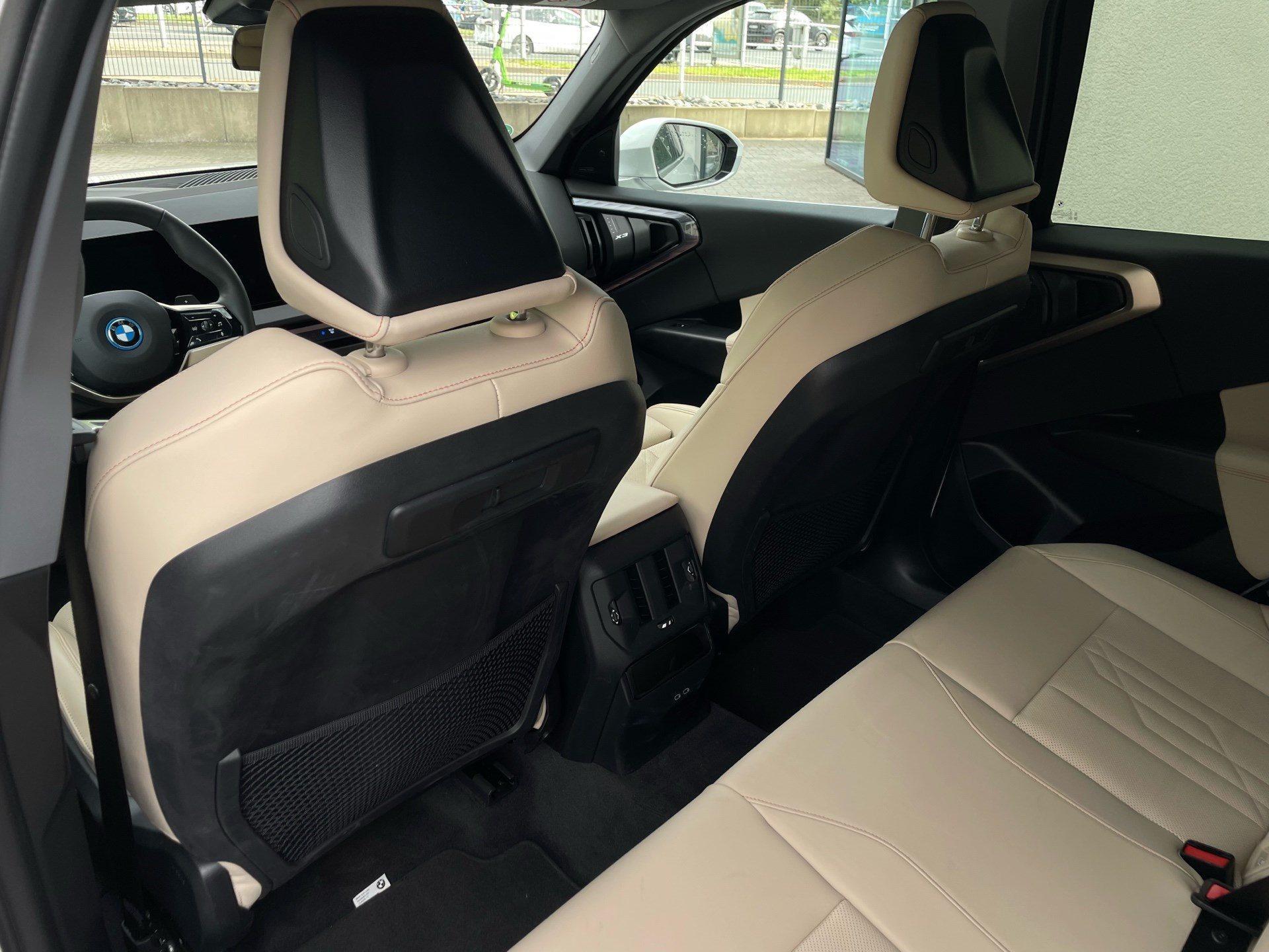 BMW X3 – Bild 16