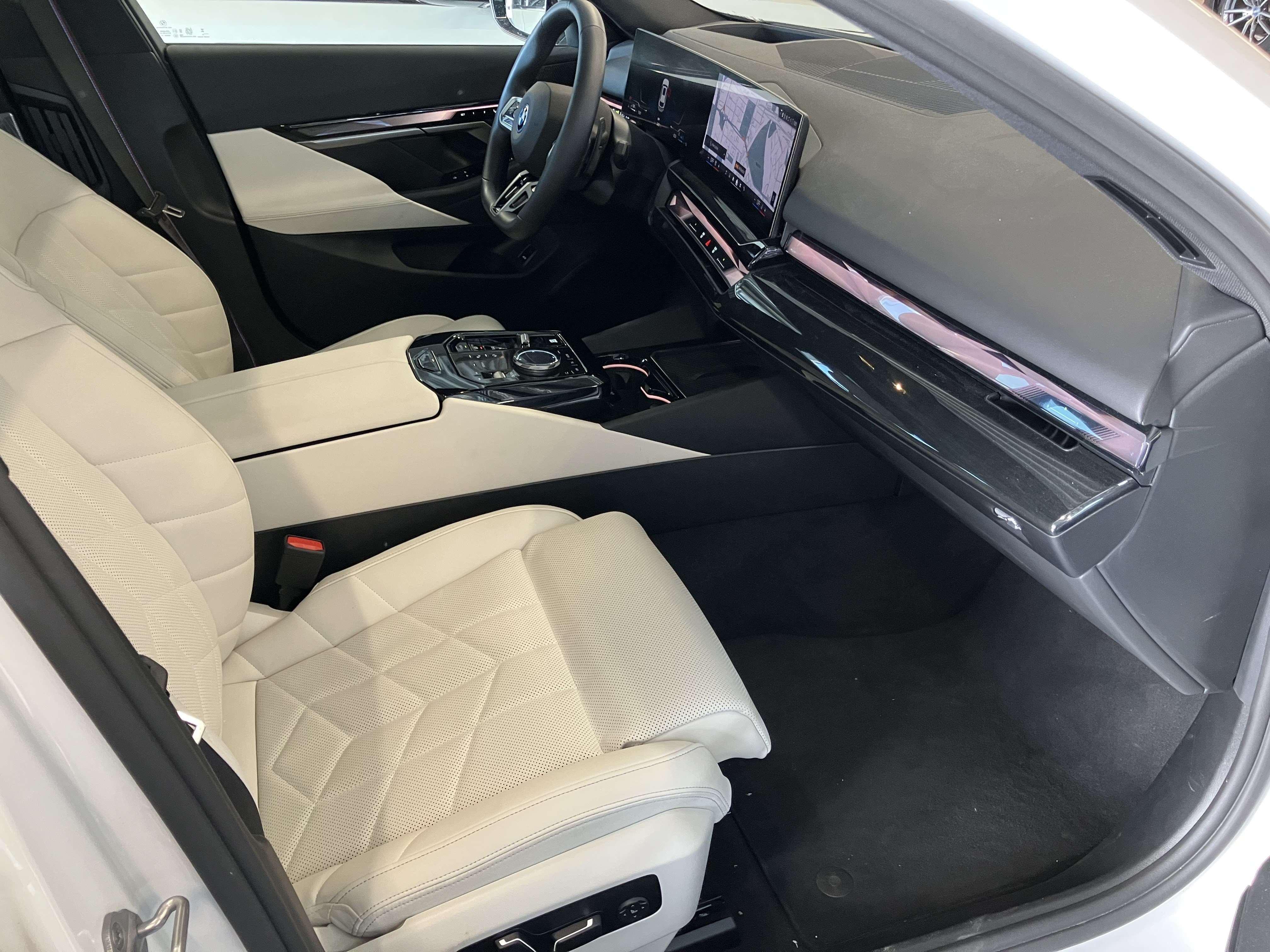 BMW 5er Touring – Bild 11