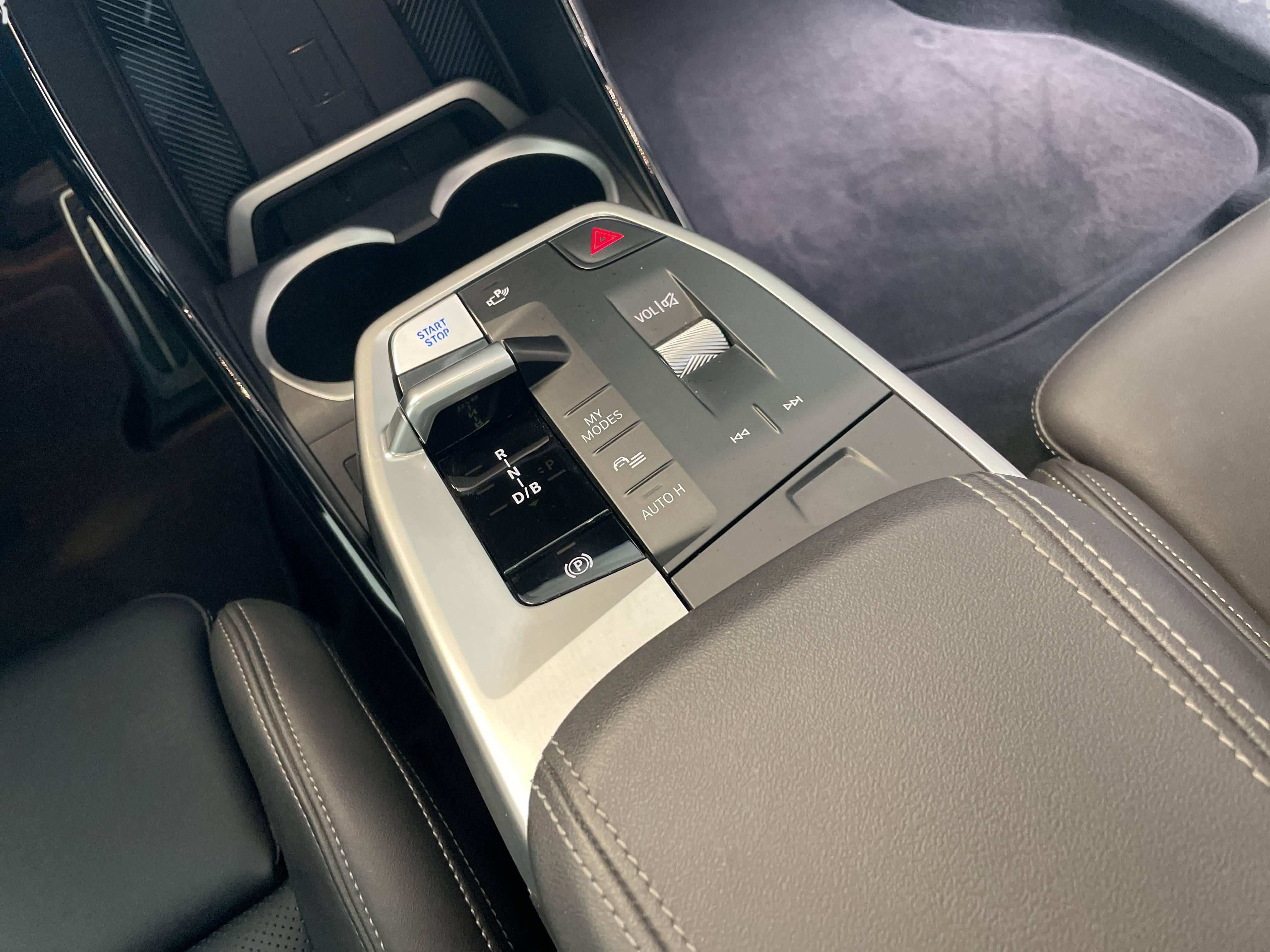 BMW iX1 – Bild 11