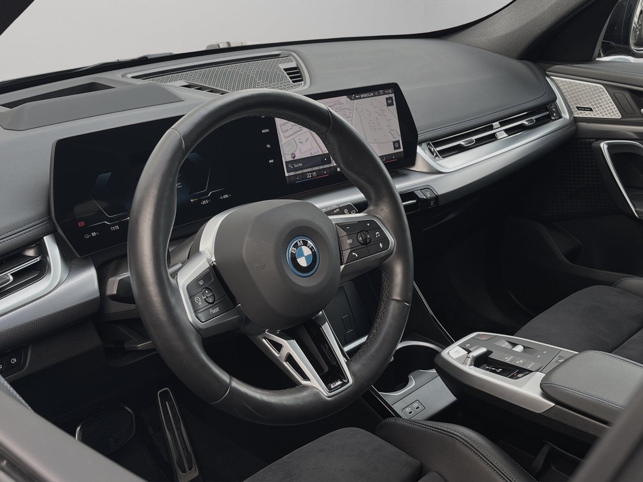 BMW iX1 – Bild 17