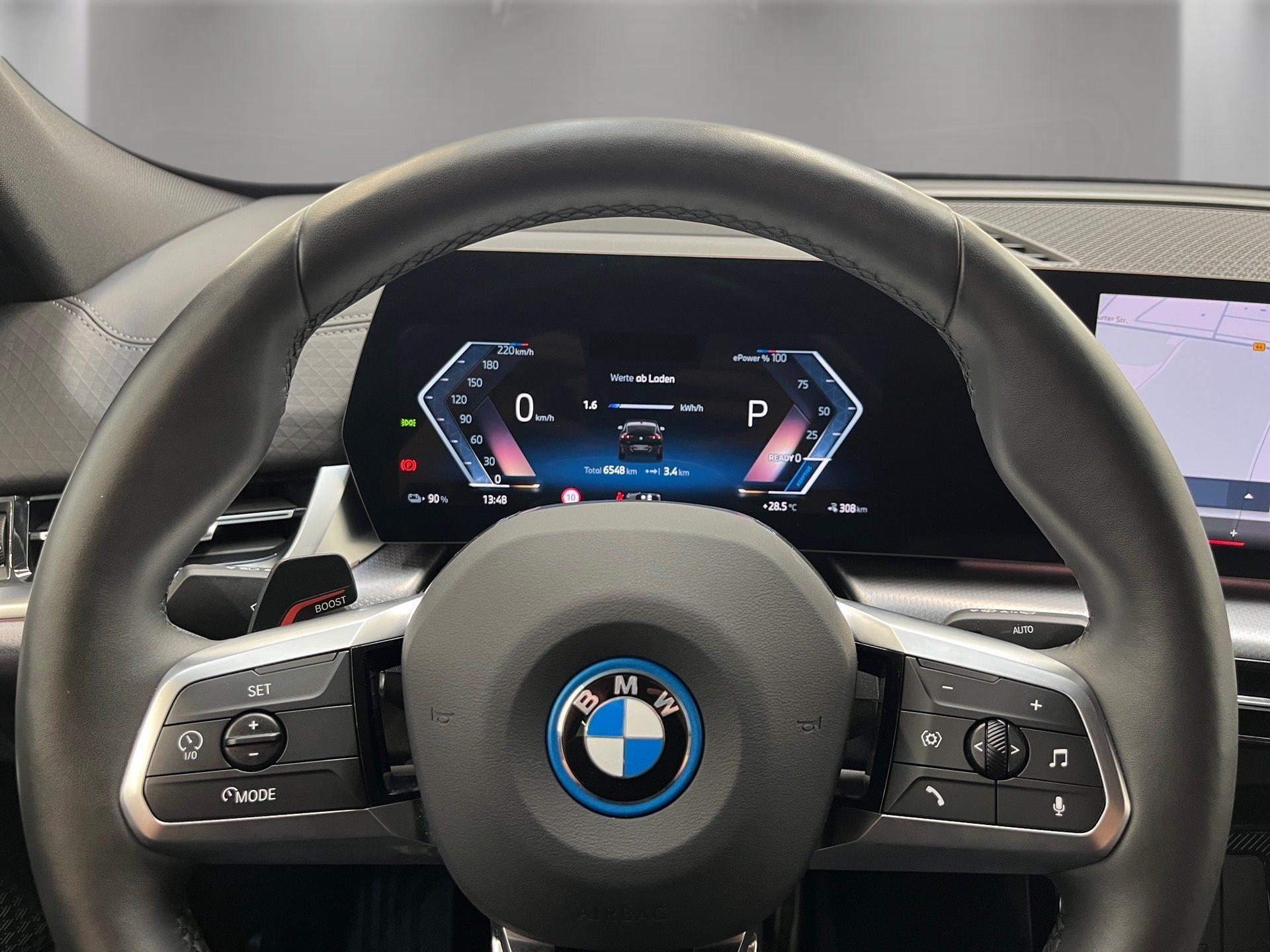 BMW iX2 – Bild 8