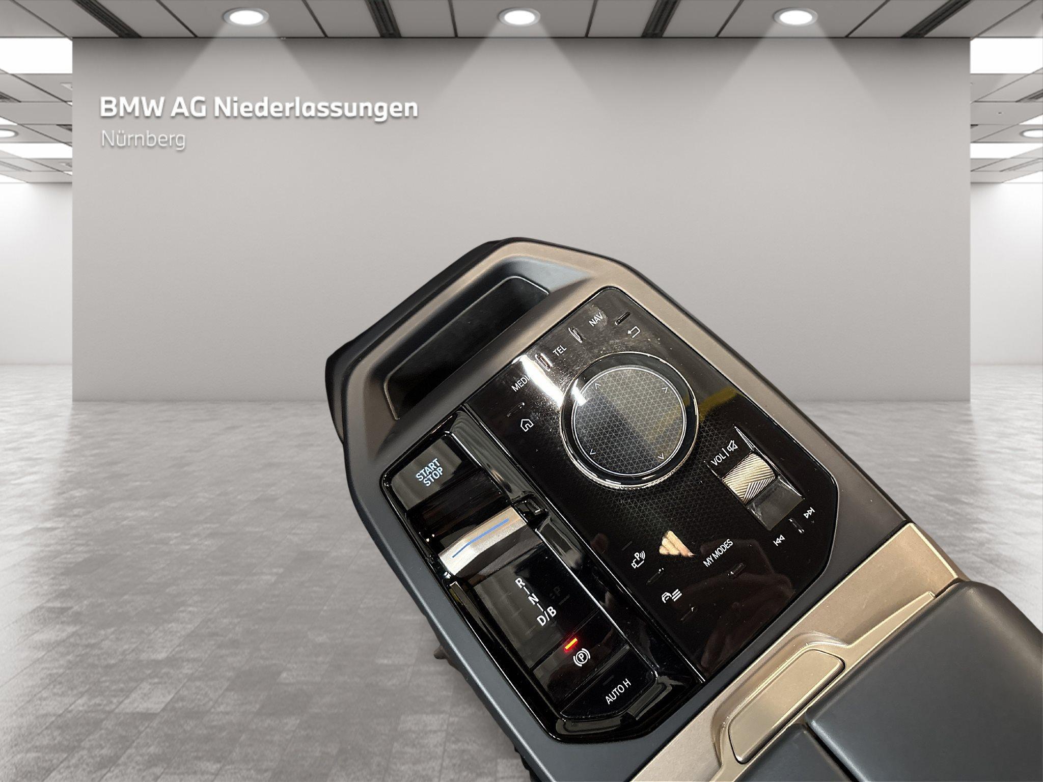 BMW iX – Bild 14