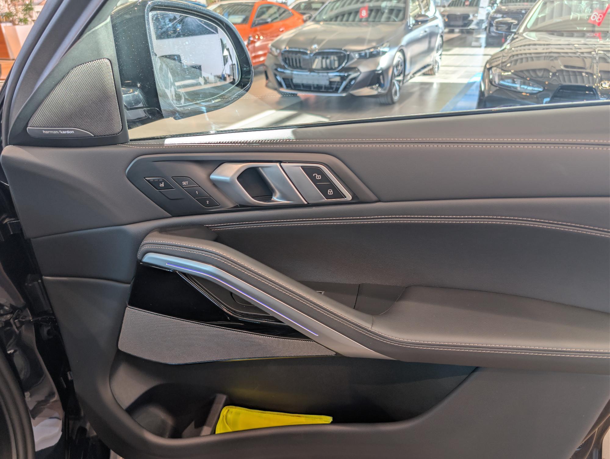 BMW X6 – Bild 32