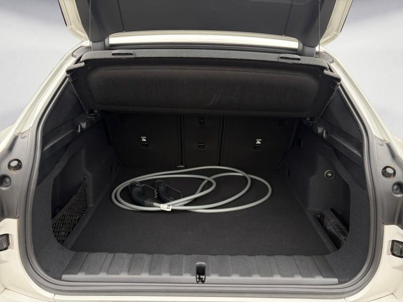 BMW iX2 – Bild 19