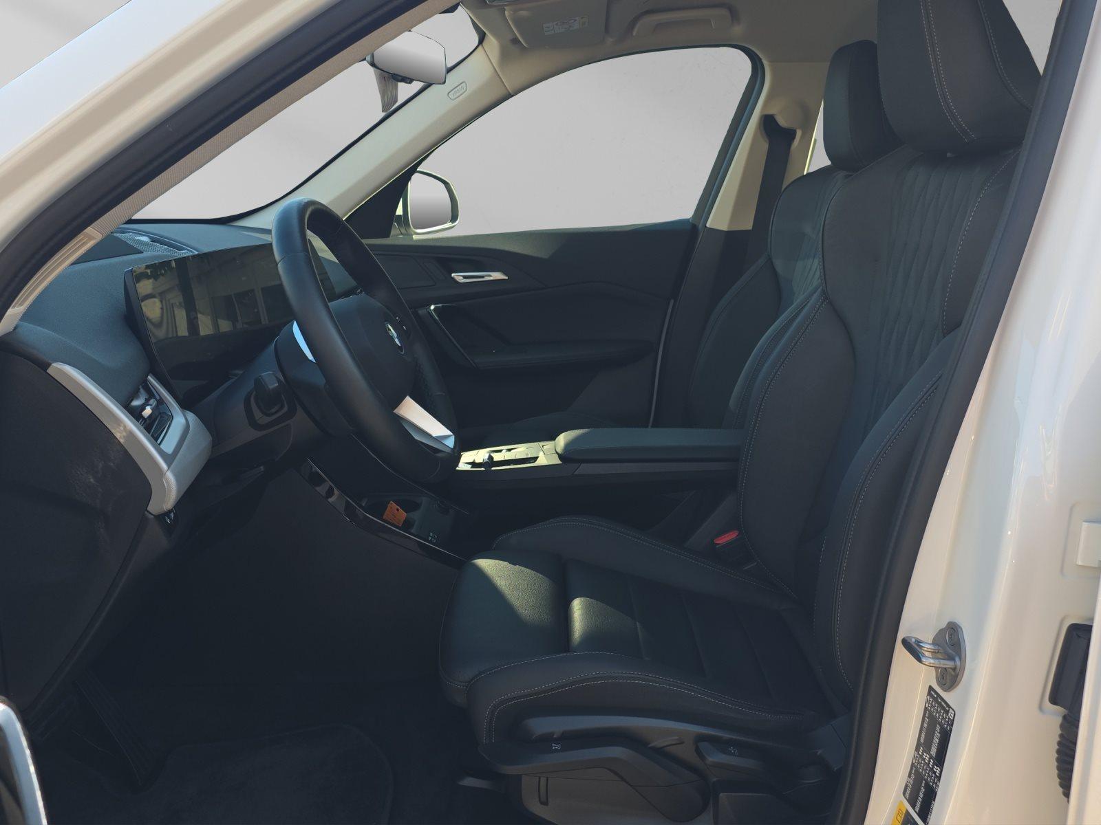 BMW iX1 – Bild 15