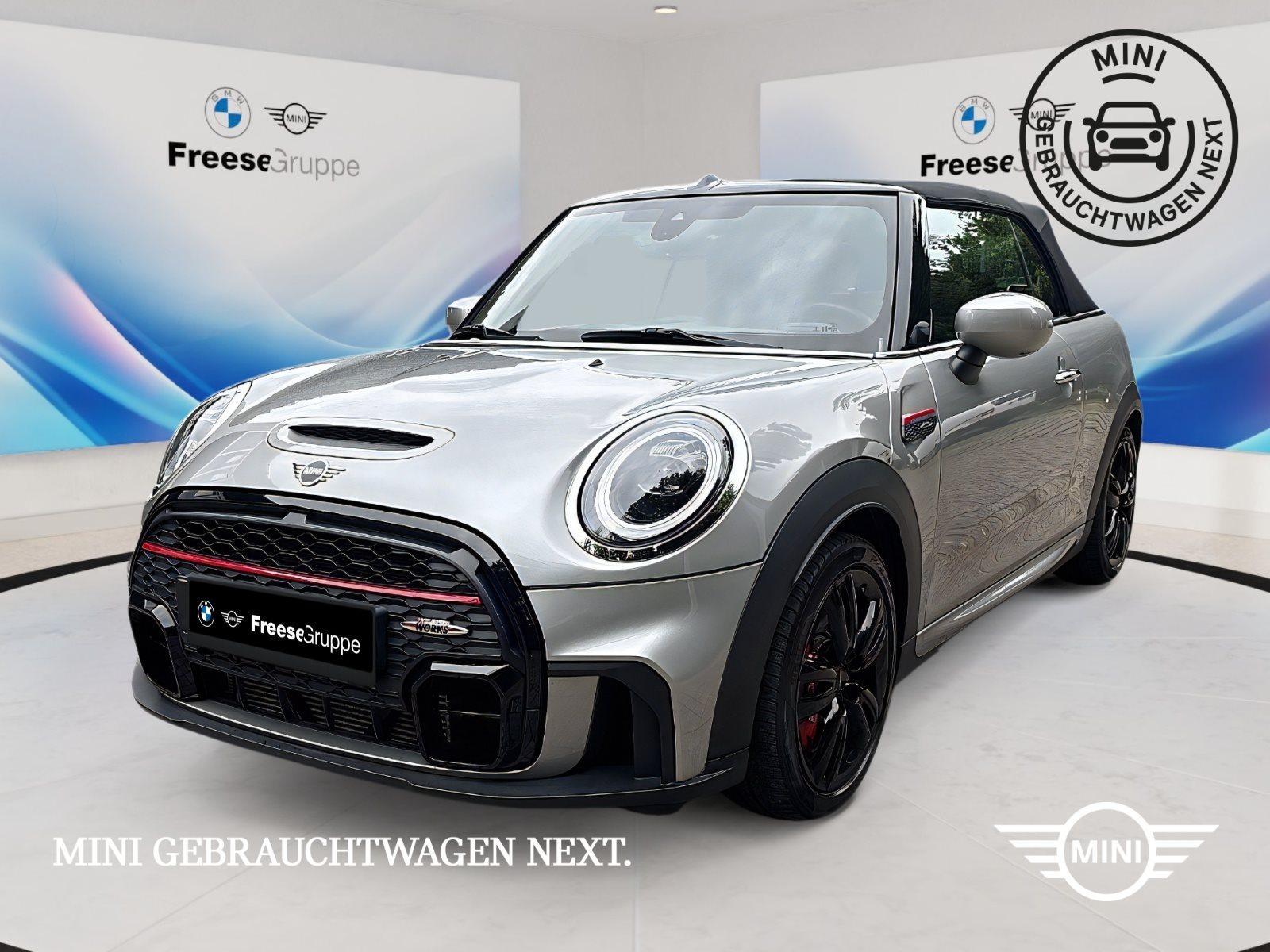 MINI John 2023