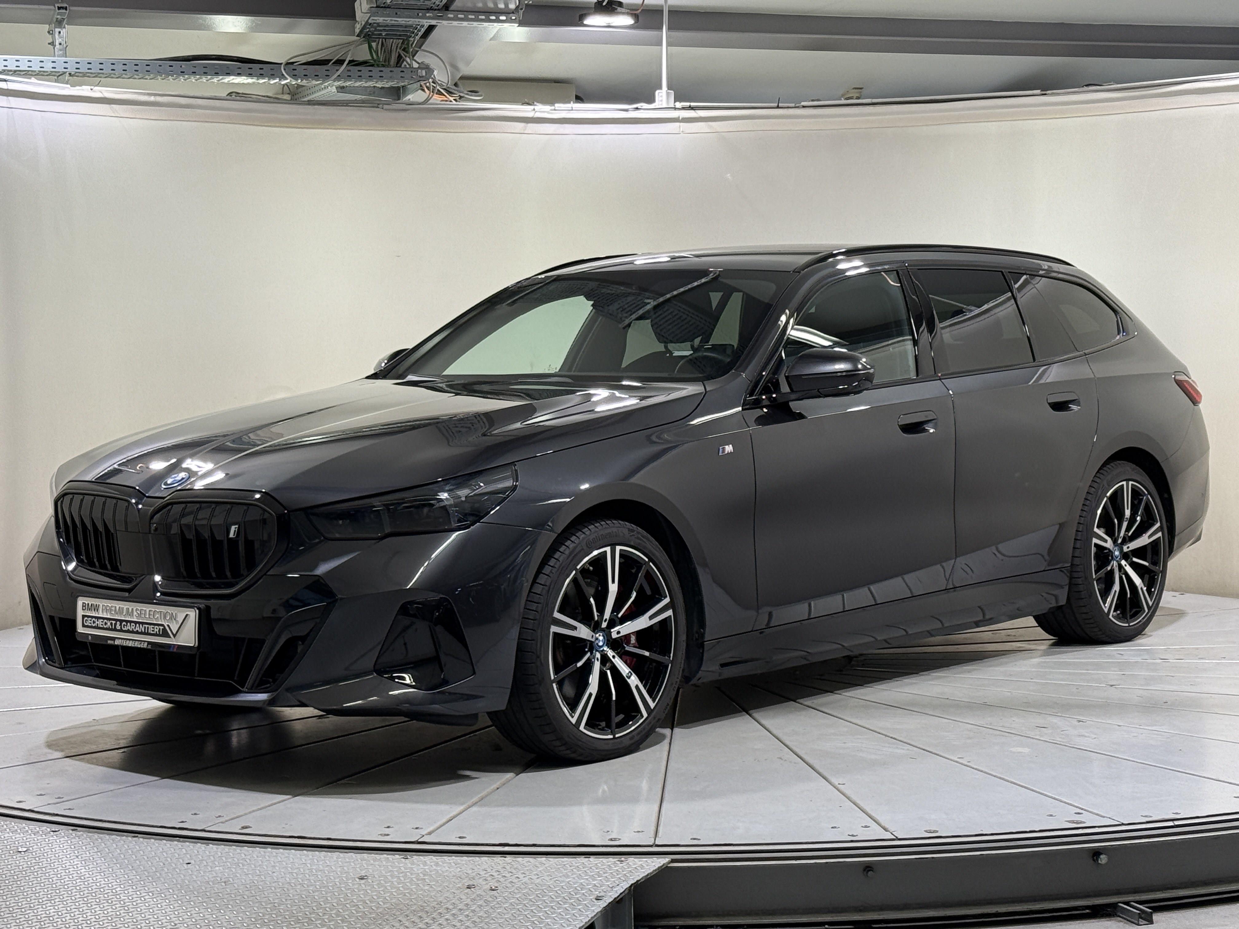 BMW i5 Touring