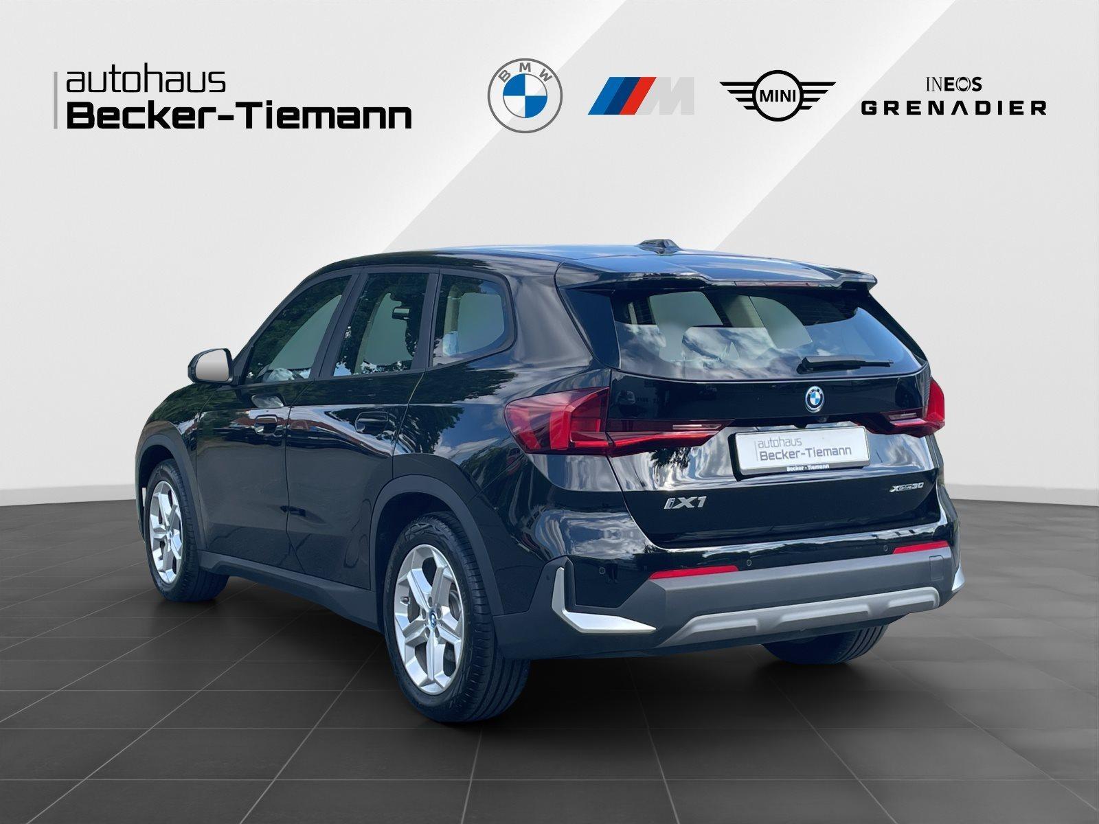 BMW iX1 – Bild 4