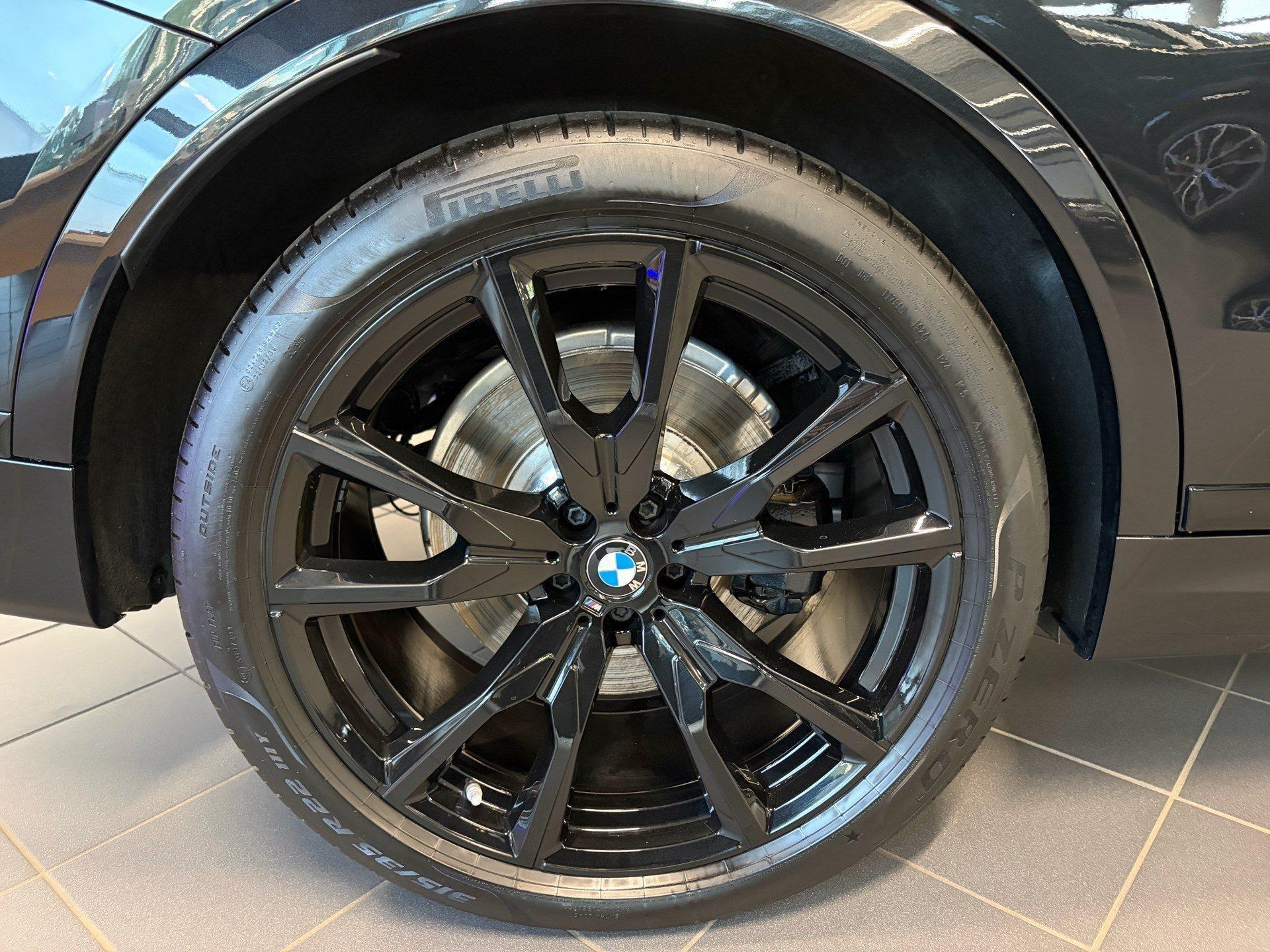 BMW X7 – Bild 16
