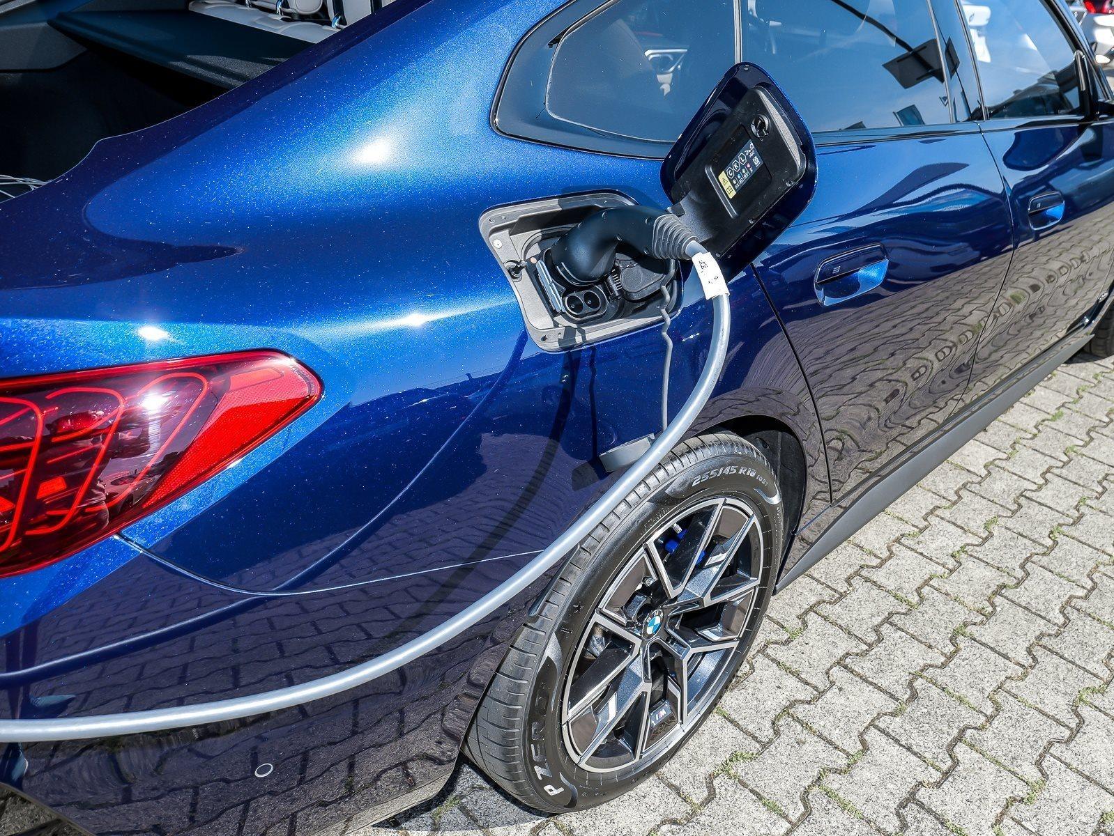 BMW i4 Gran Coupé – Bild 15