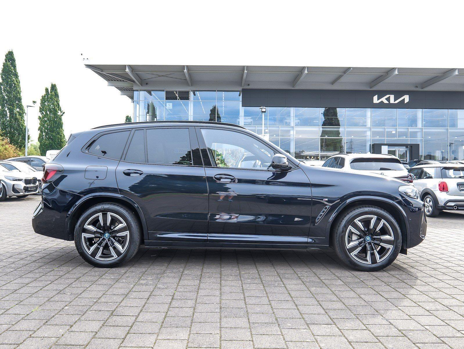 BMW iX3 – Bild 16