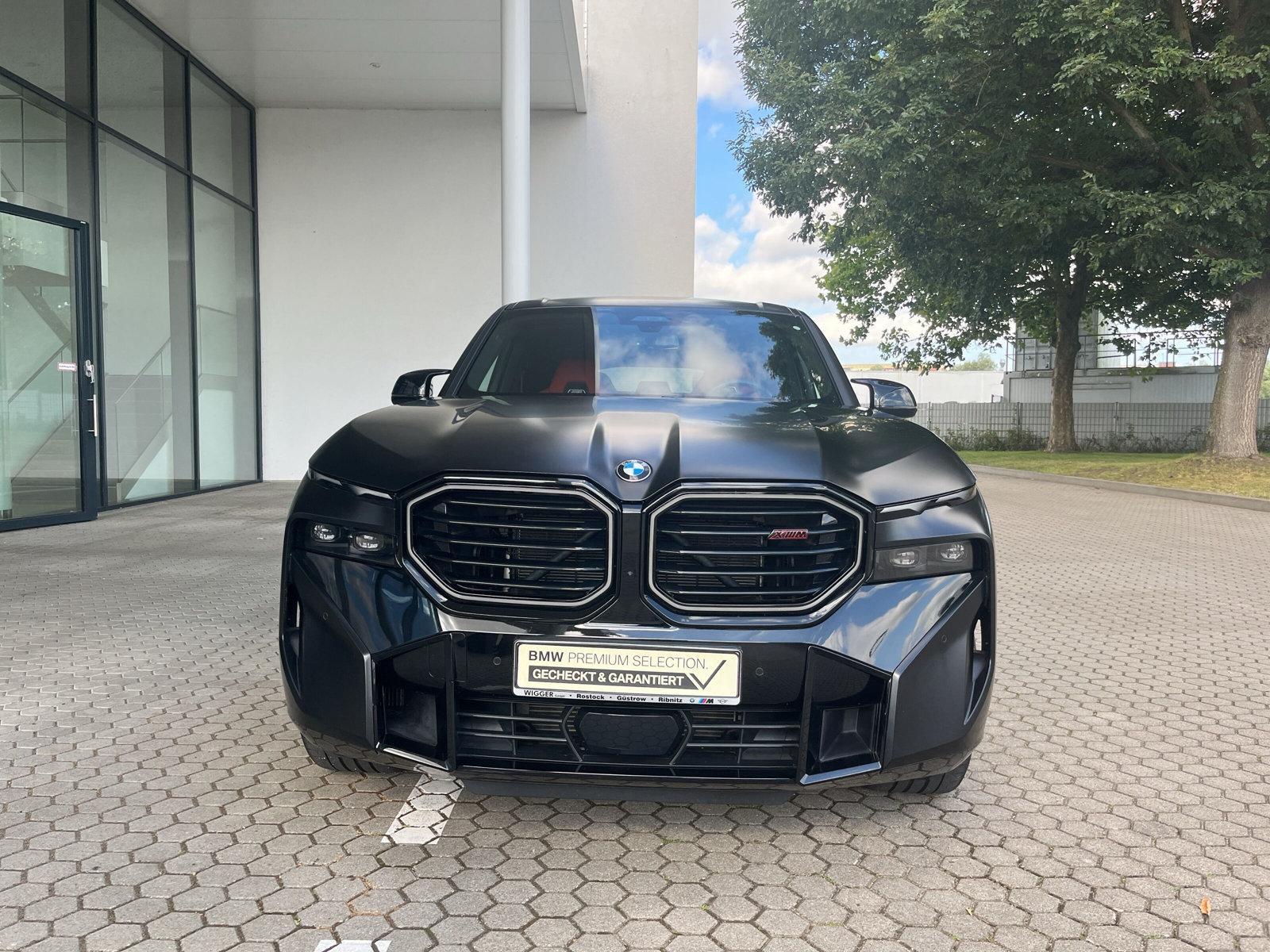 BMW XM – Bild 2