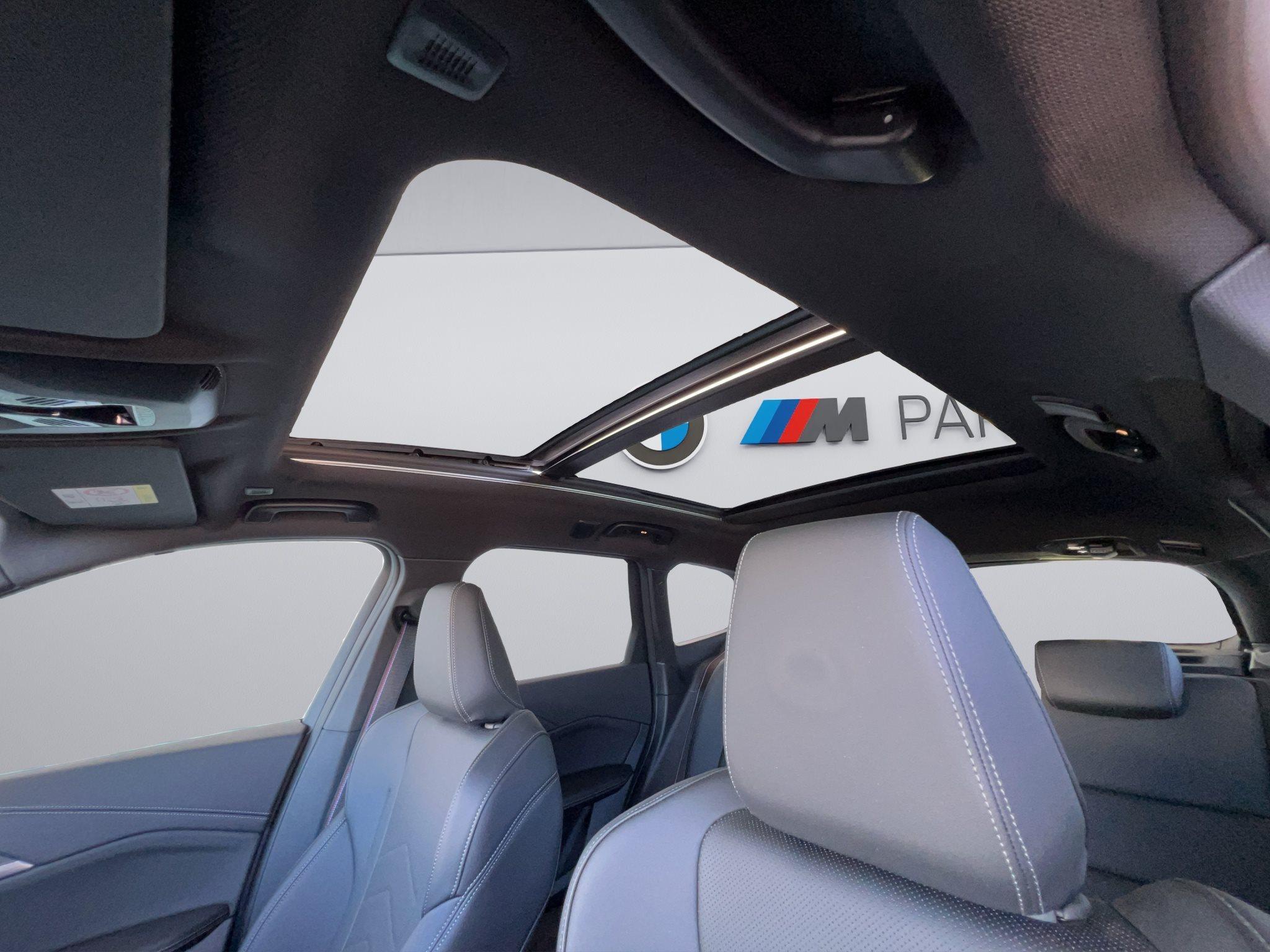 BMW iX1 – Bild 13