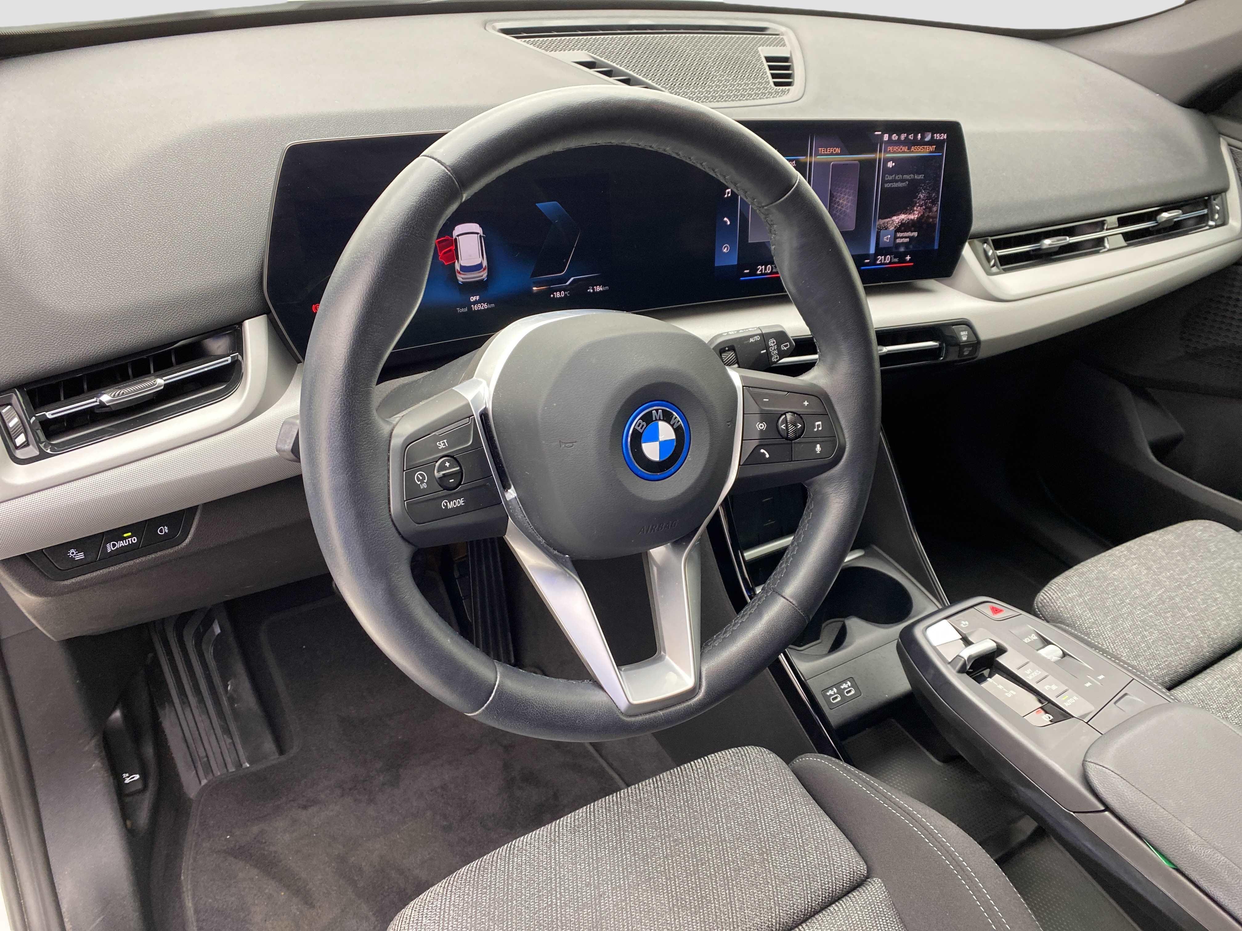 BMW iX1 – Bild 15