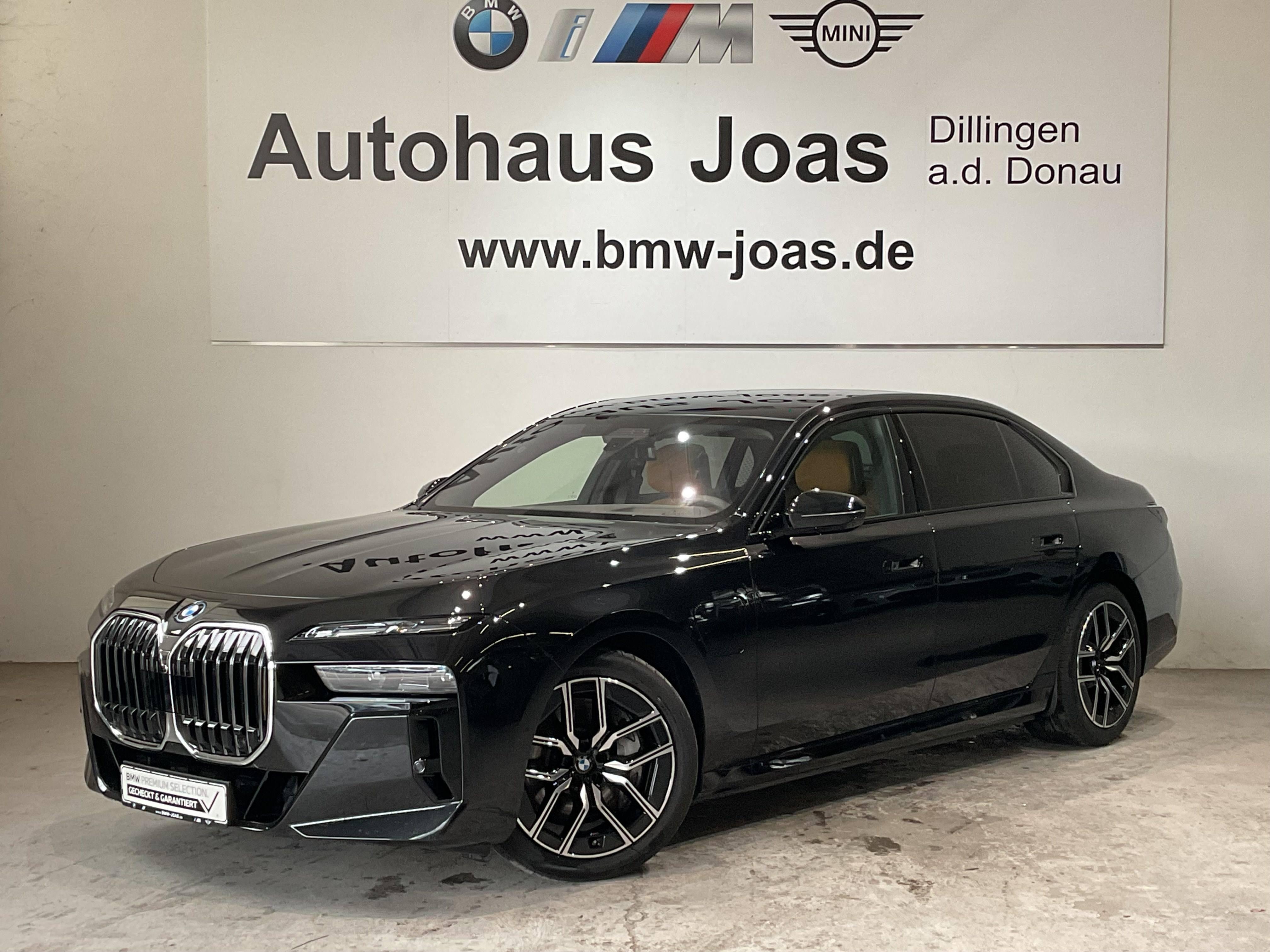 BMW 750e 2026