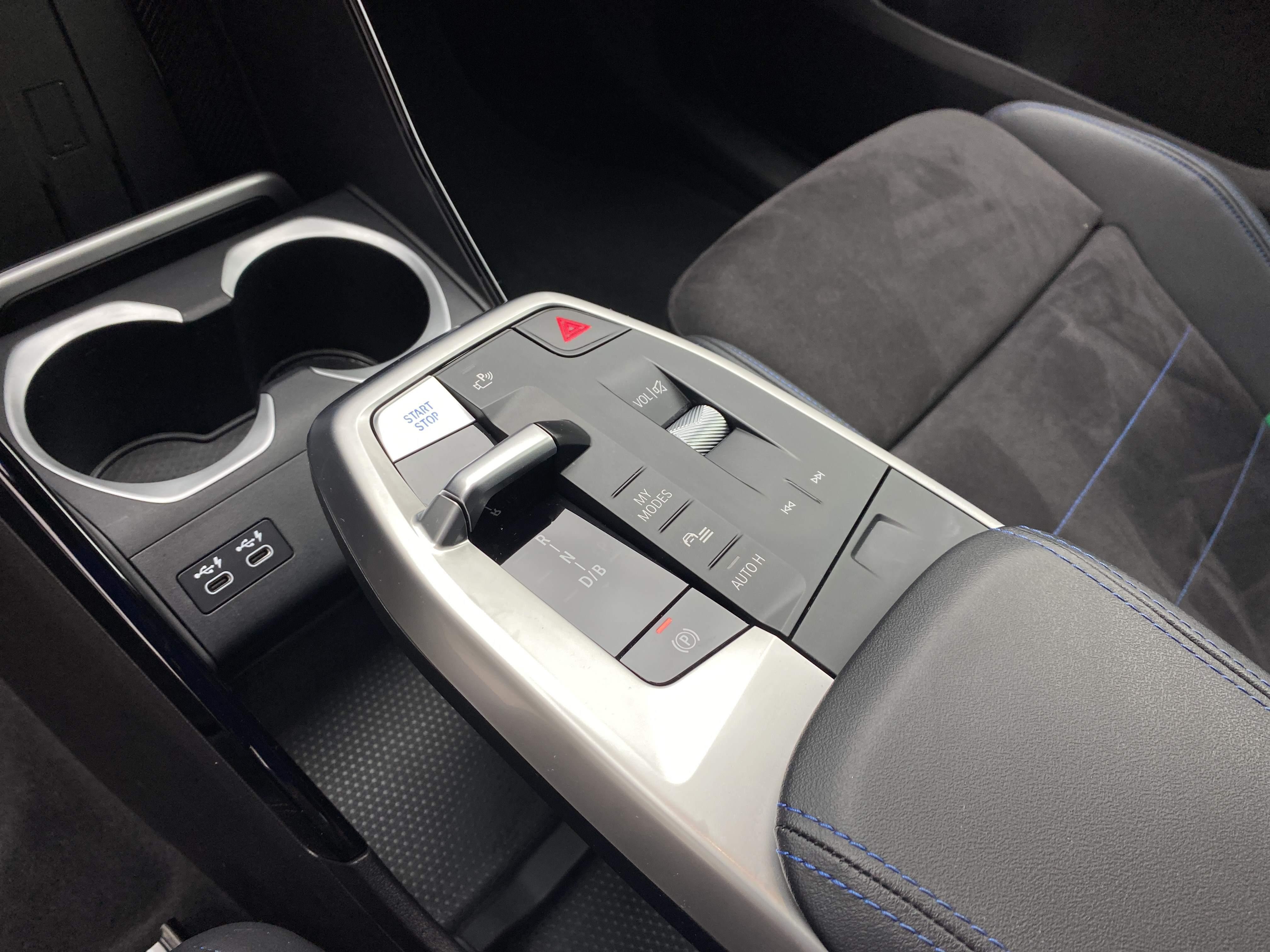 BMW iX1 – Bild 11