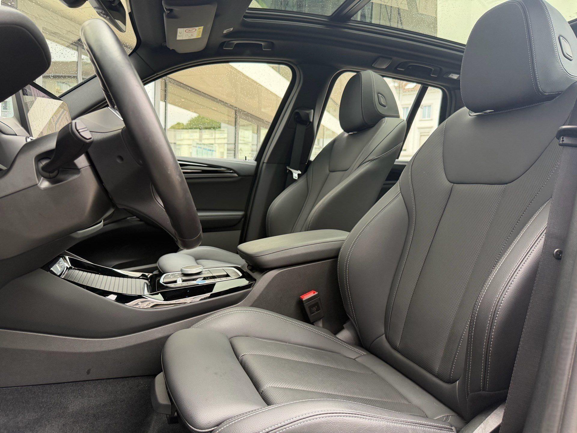 BMW iX3 – Bild 6