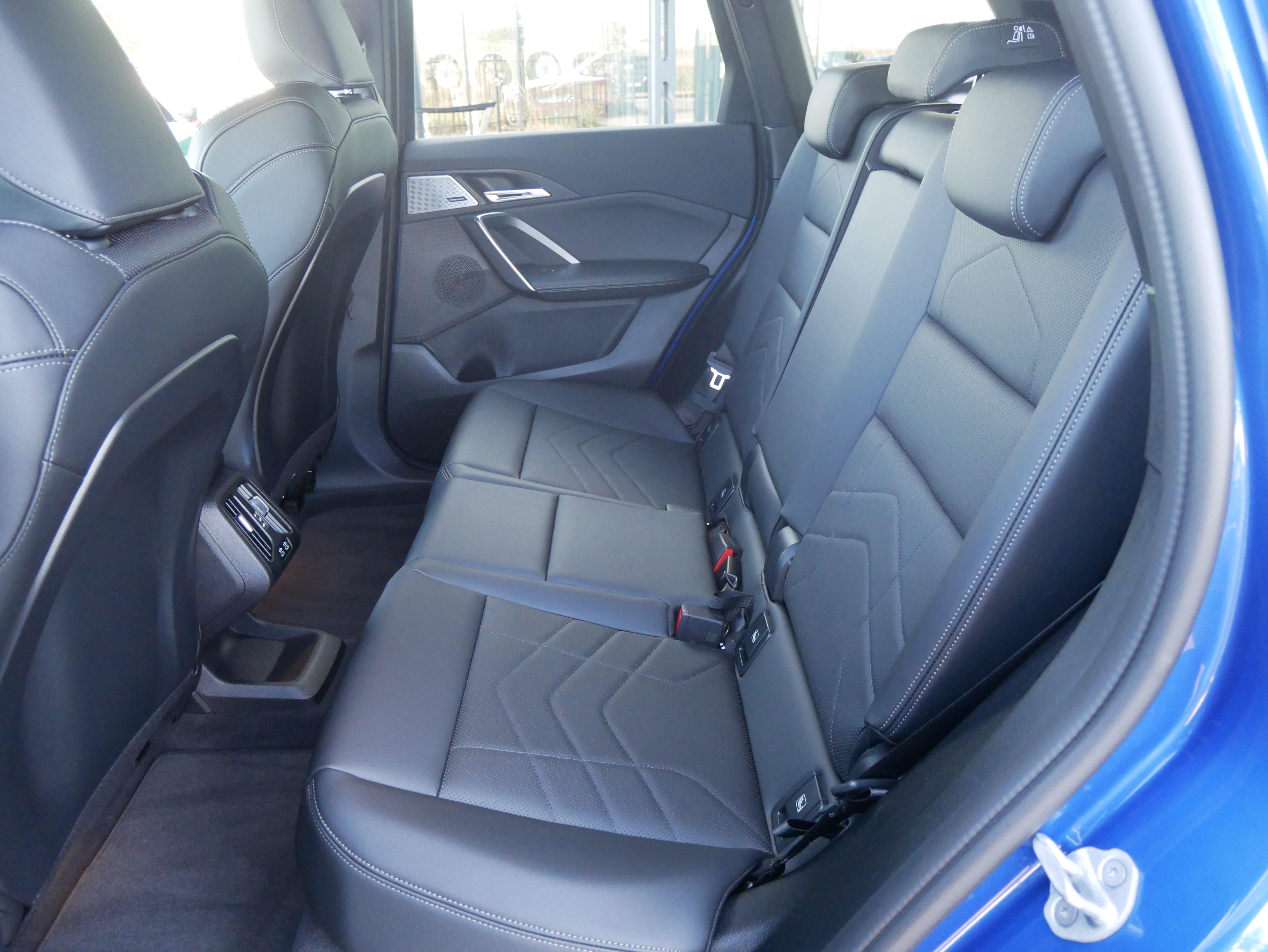BMW iX1 – Bild 5