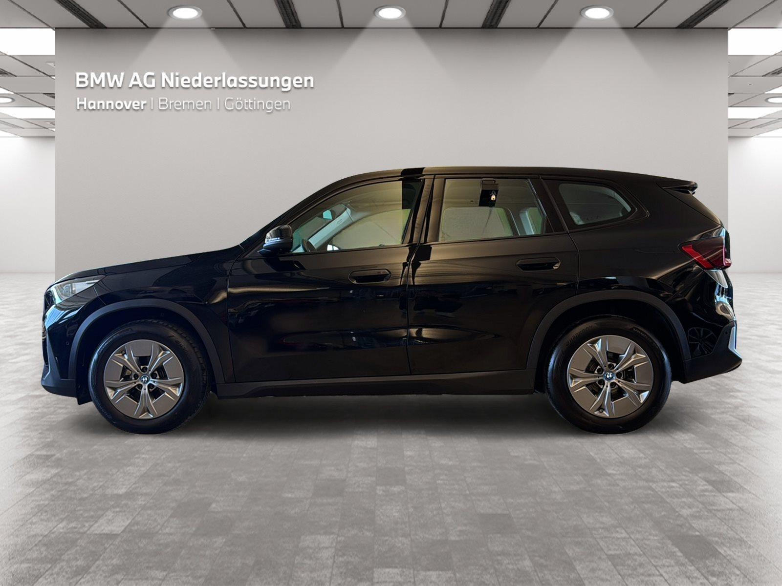 BMW iX1 – Bild 3