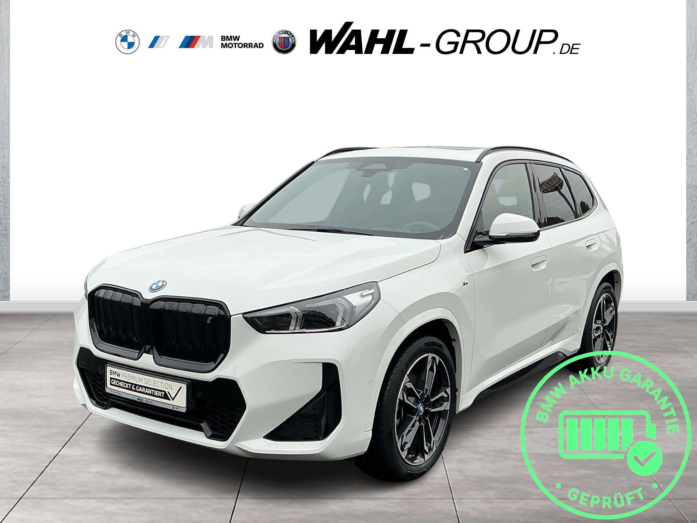 BMW IX1 2023