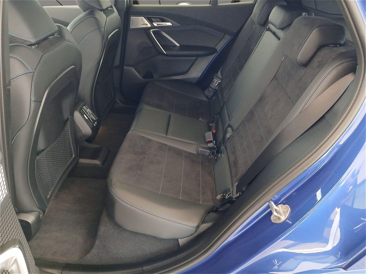 BMW iX2 – Bild 17