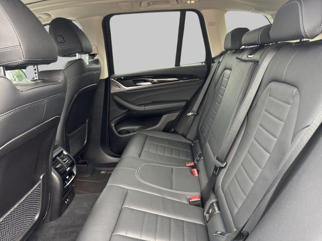 BMW X3 – Bild 16