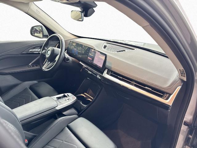 BMW iX1 – Bild 10