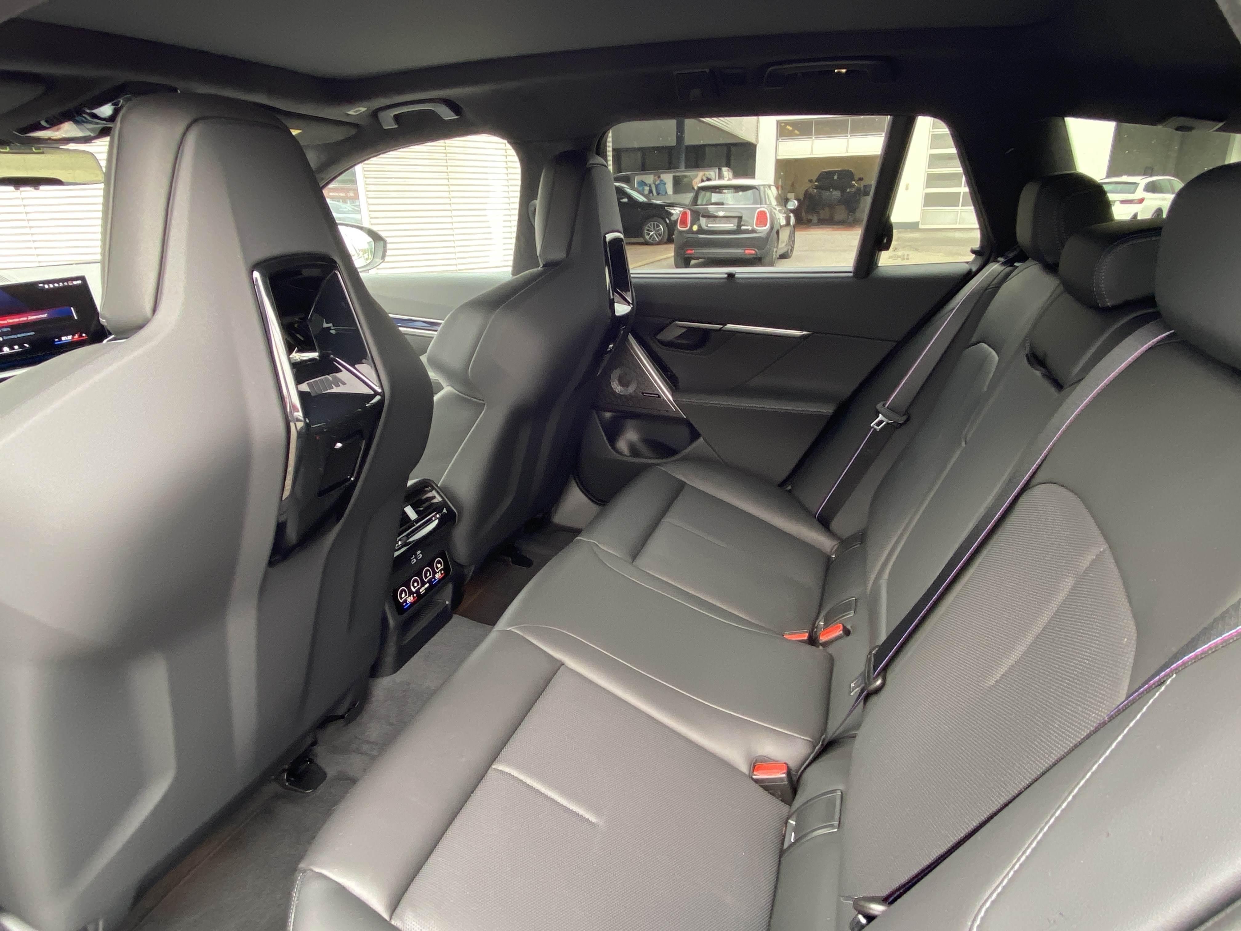 BMW 5er Touring – Bild 8