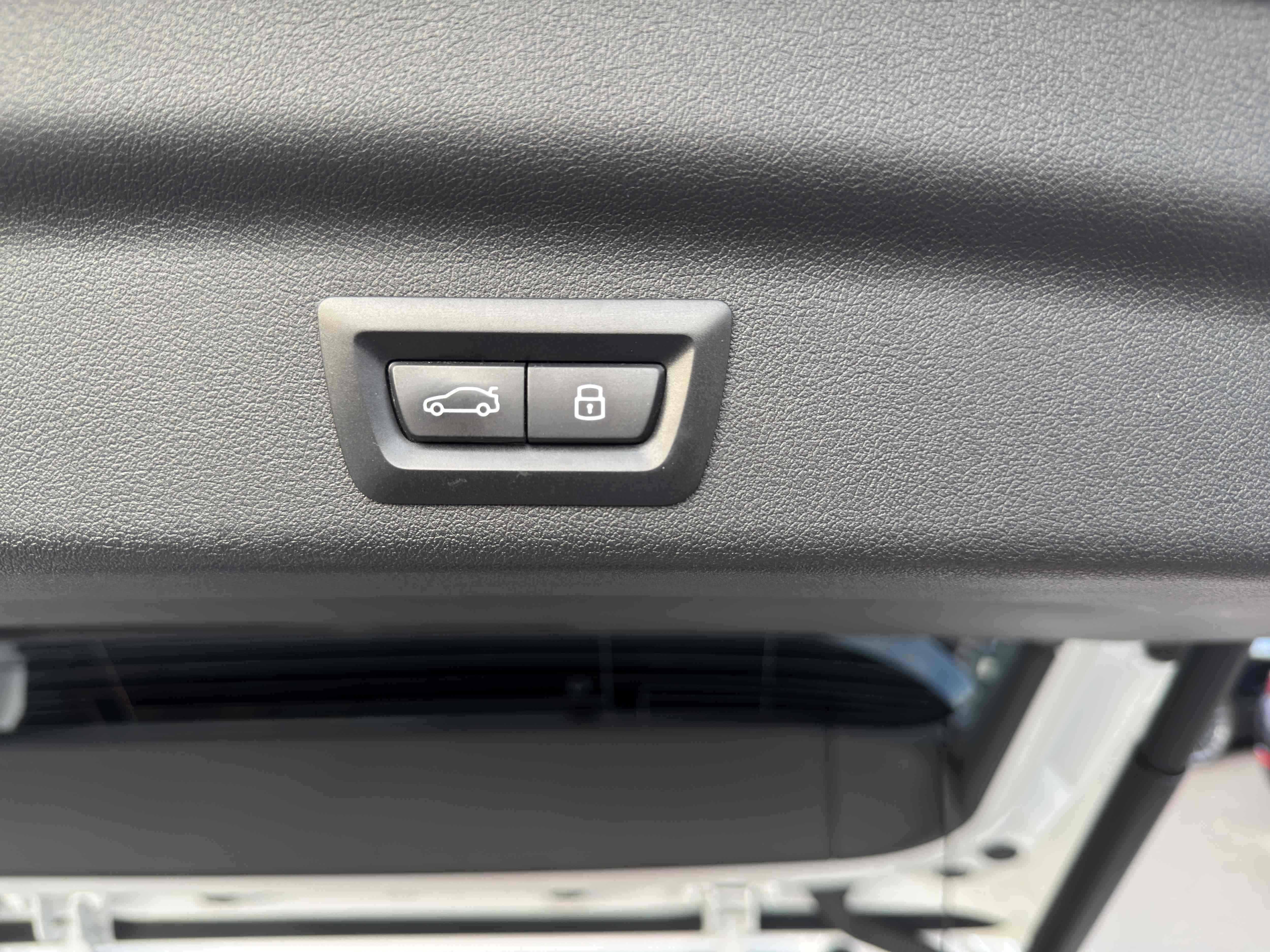 BMW iX1 – Bild 16