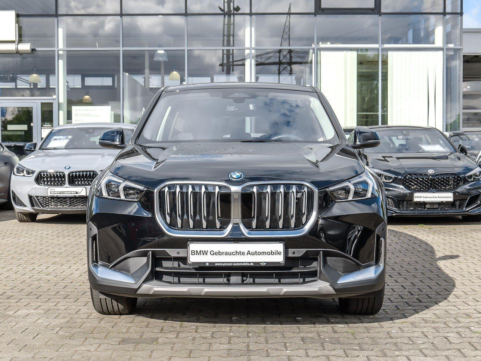 BMW iX1 – Bild 17