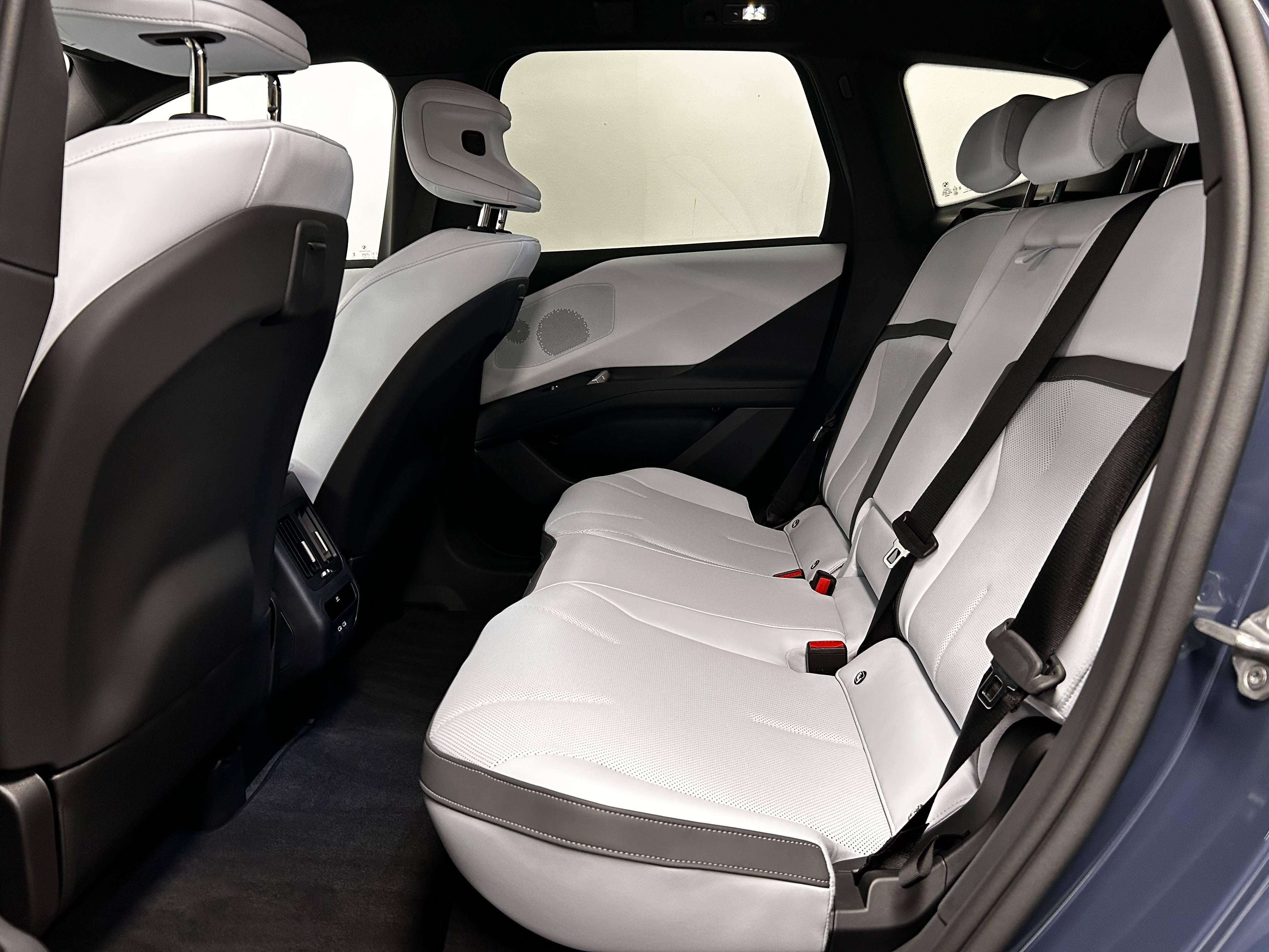 BMW iX3 – Bild 10