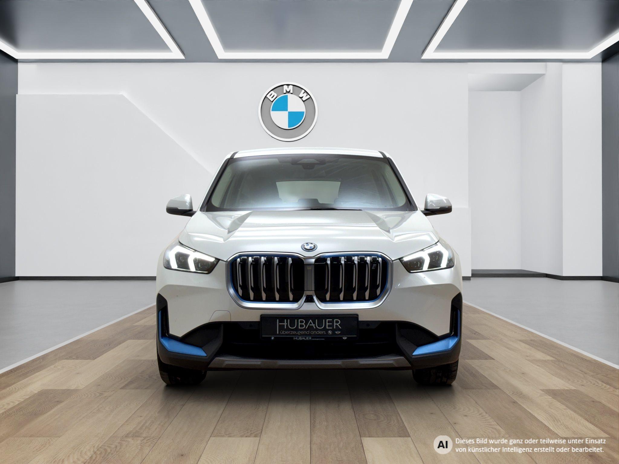 BMW iX1 – Bild 14