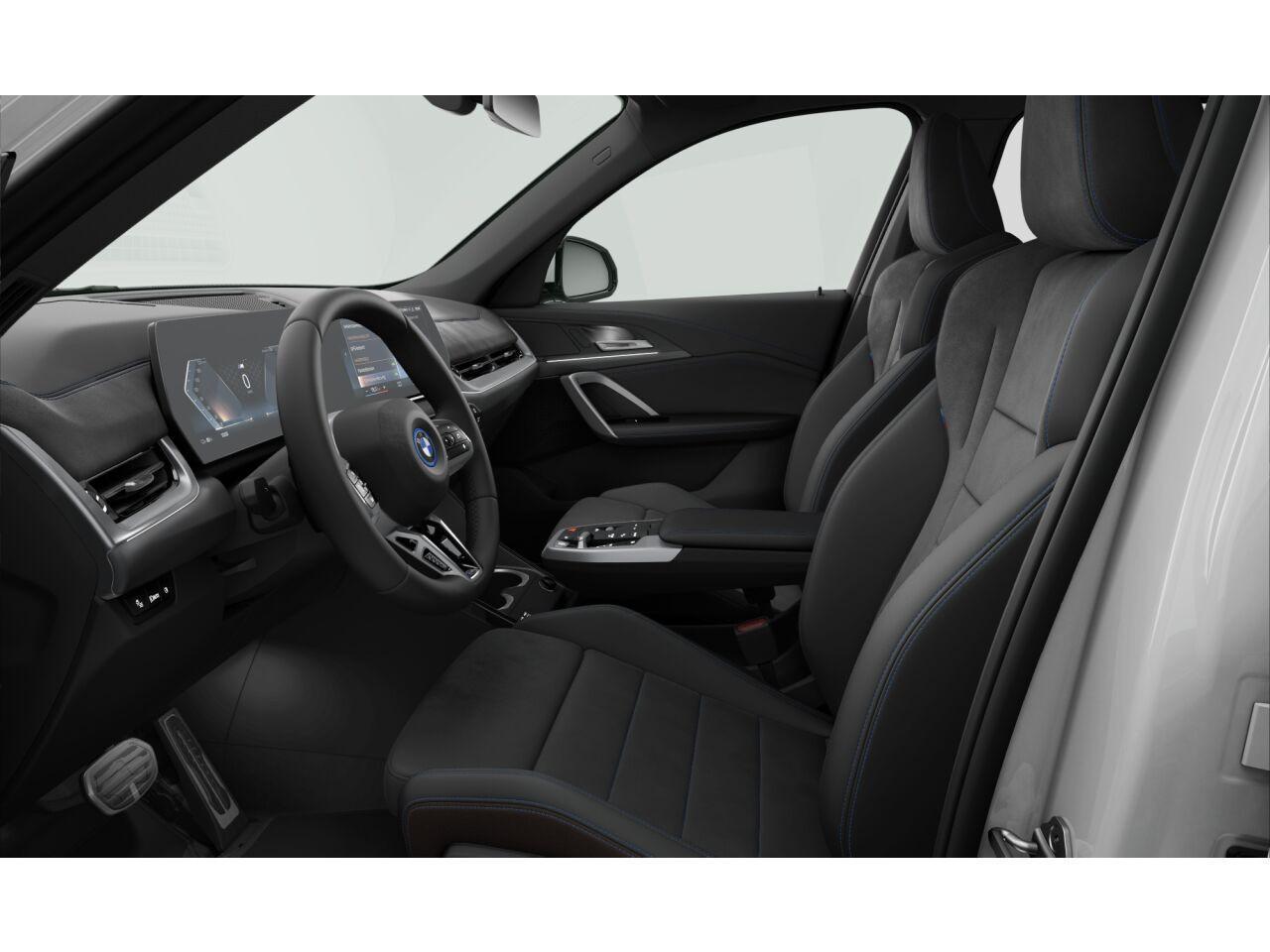 BMW iX1 – Bild 12