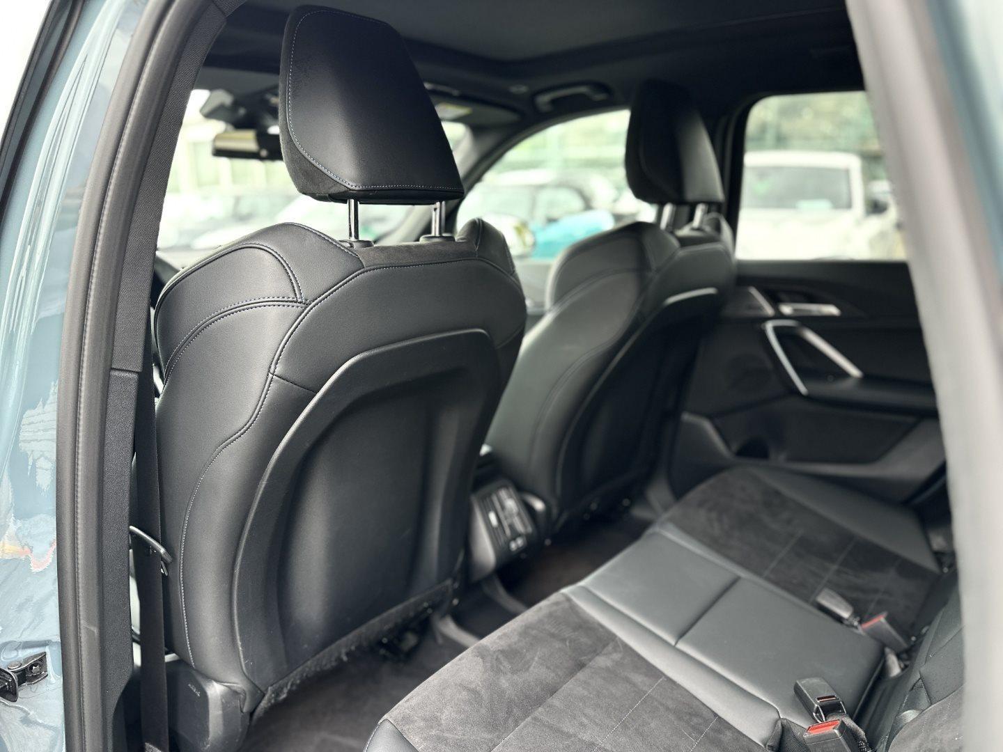 BMW iX1 – Bild 18