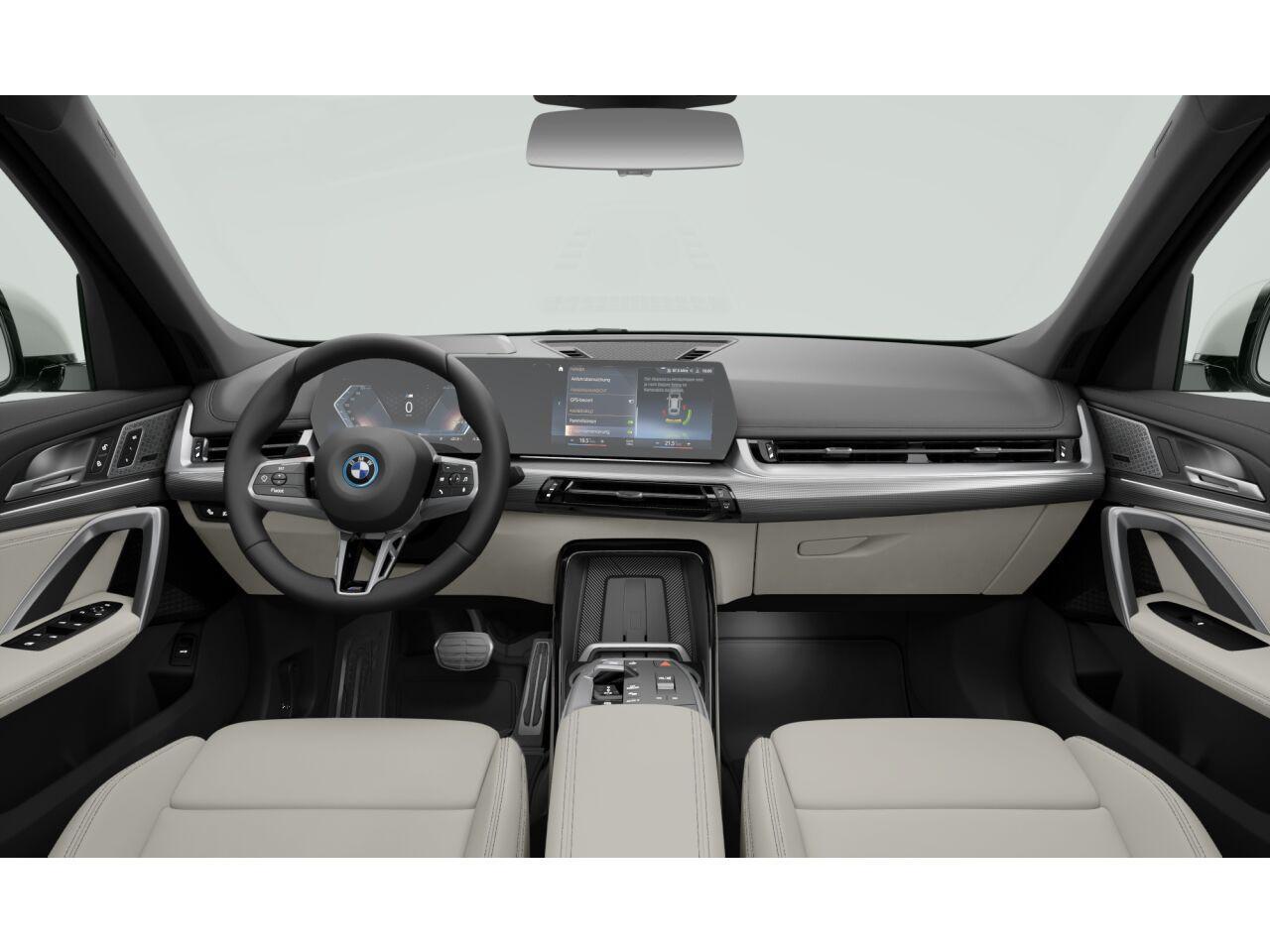 BMW iX1 – Bild 11