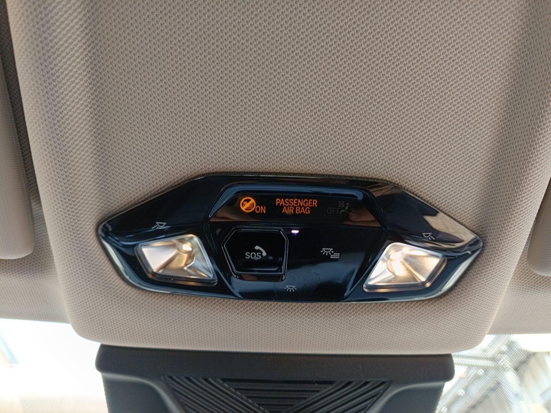BMW iX2 – Bild 20