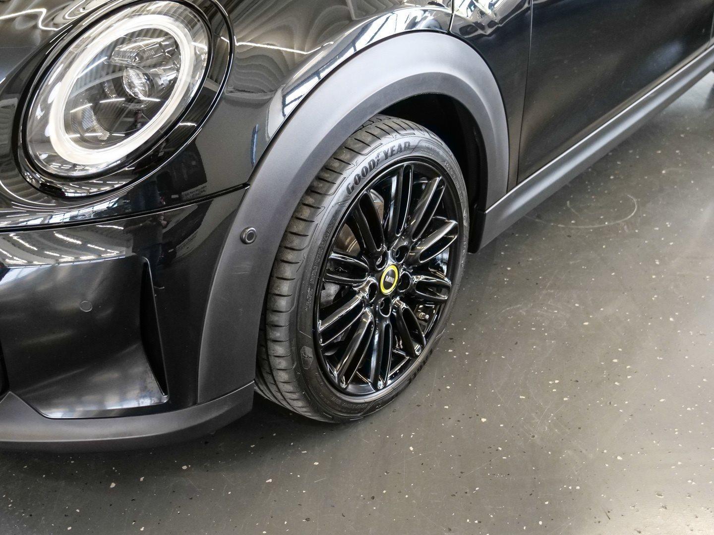MINI Cooper 3-Türer – Bild 6