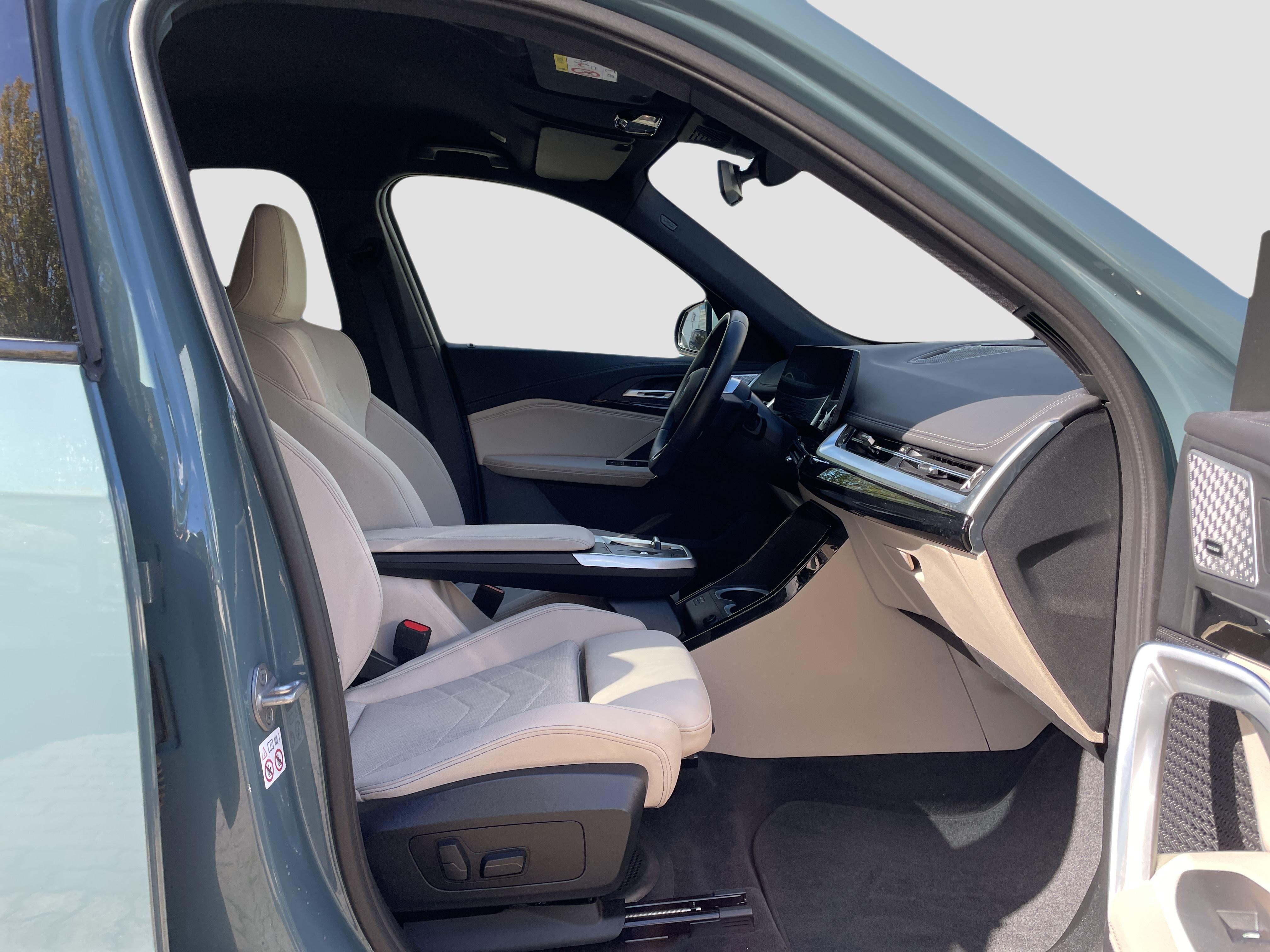 BMW iX1 – Bild 7