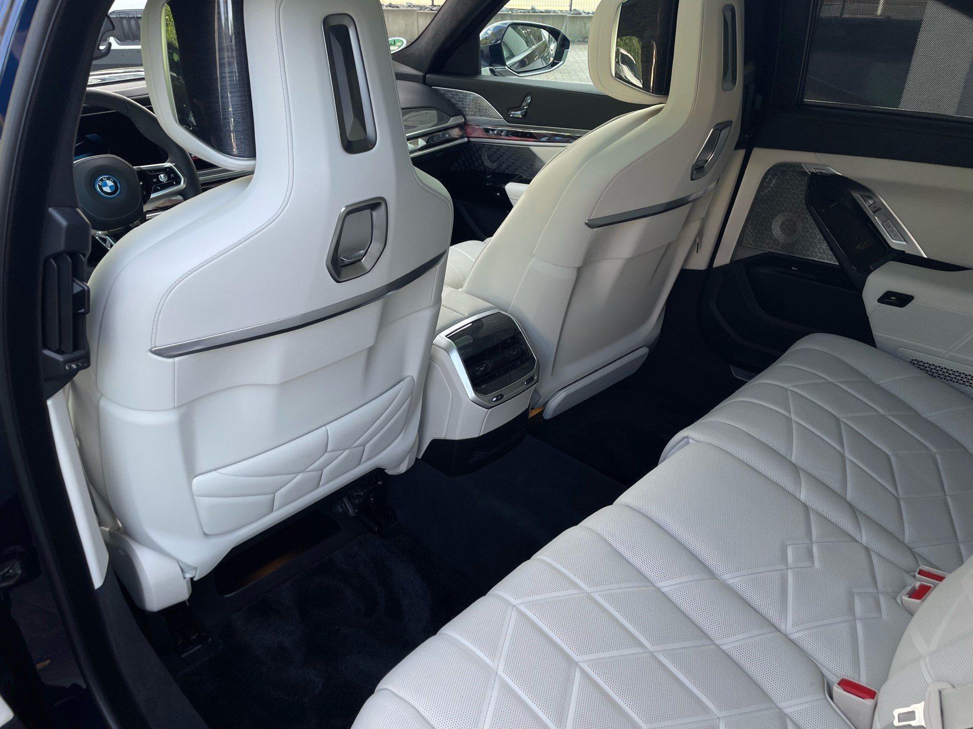 BMW i7 – Bild 9